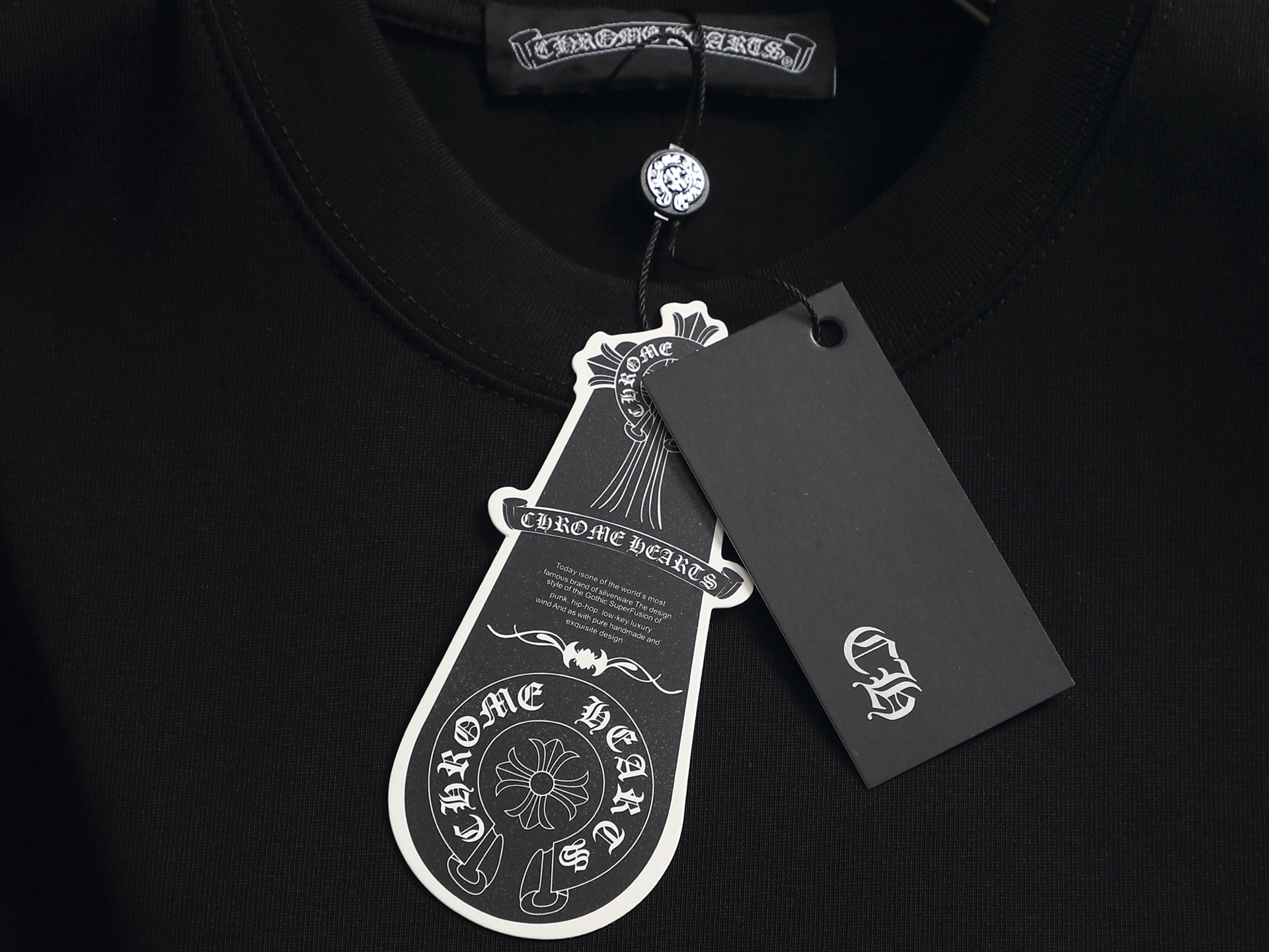 Chrome Hearts 𝗖𝗵𝗿𝗼𝗺𝗲 𝗛𝗲𝗮𝗿𝘁𝘀/克罗心2026十字架贴布刺绣 五金LOGO夏季新款 美式酸洗做旧激光烧花贴布绣情侣休闲短袖T恤