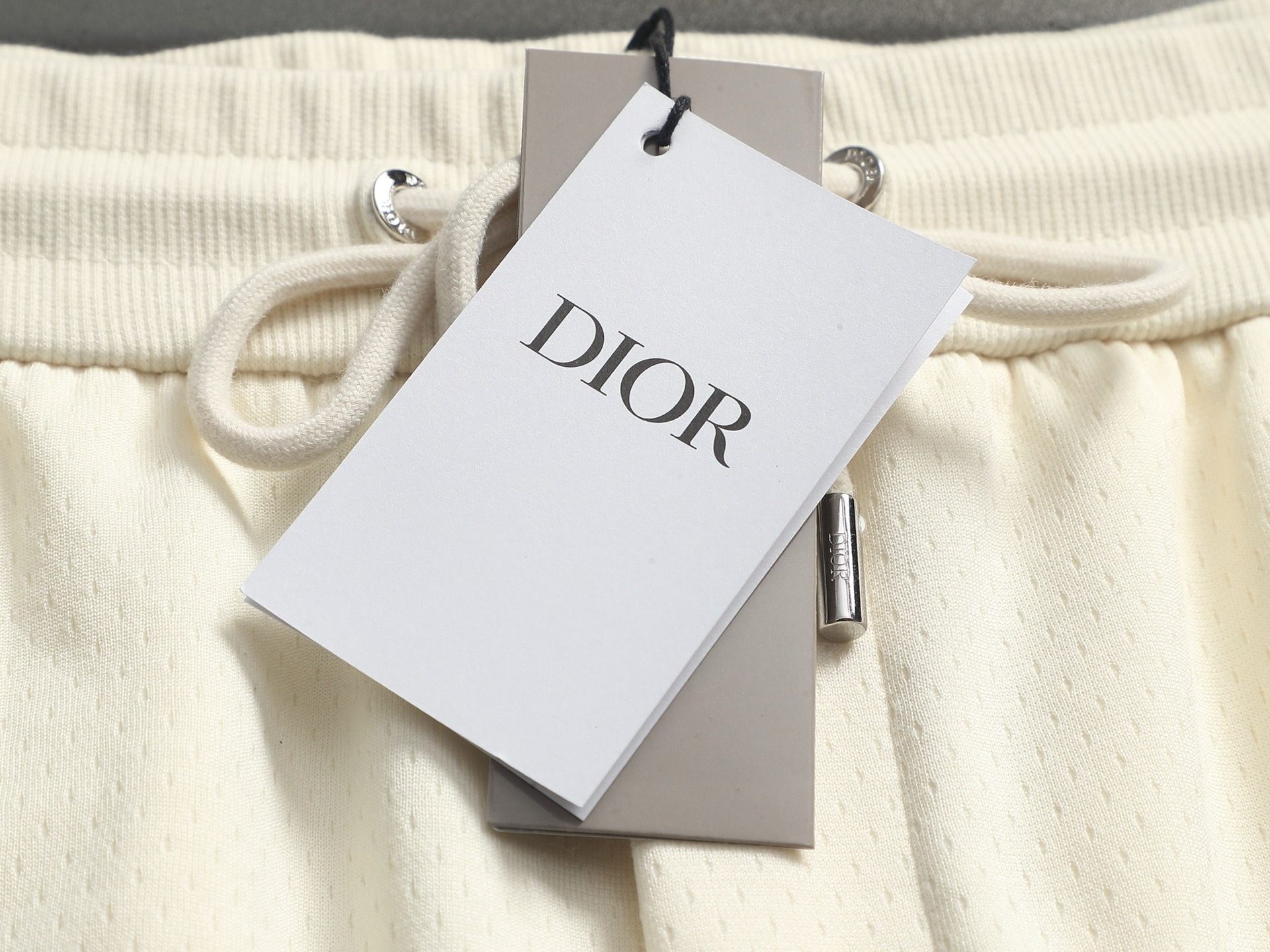 Dior DIOR 迪奥 26ss 毛圈短裤 ～采用棉质毛圈面料精心制作 饰以同色调图案