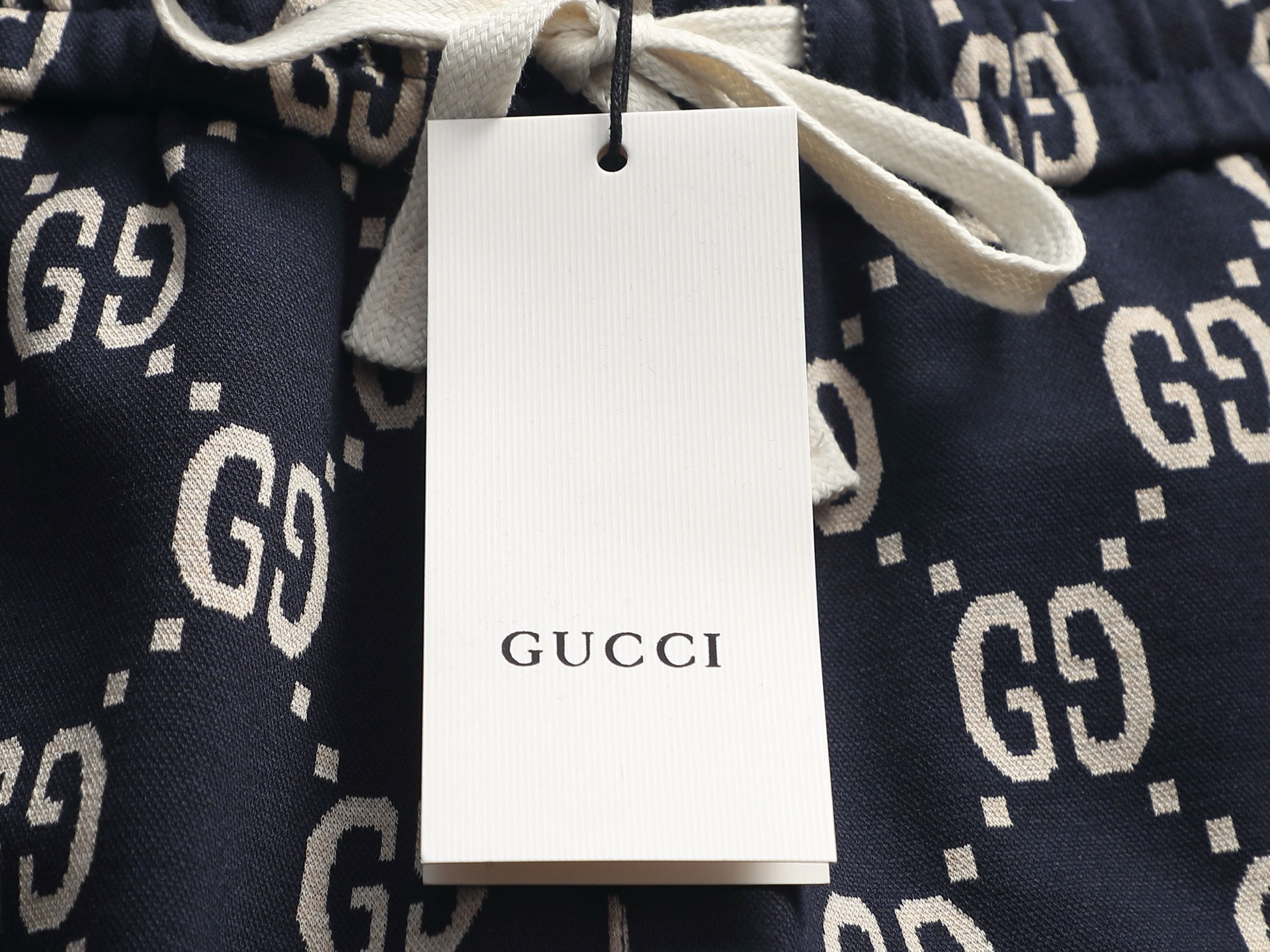 Gucci GUCCI 古驰25ss 毛圈短裤 ～采用棉质毛圈面料精心制作 饰以同色调提花图案