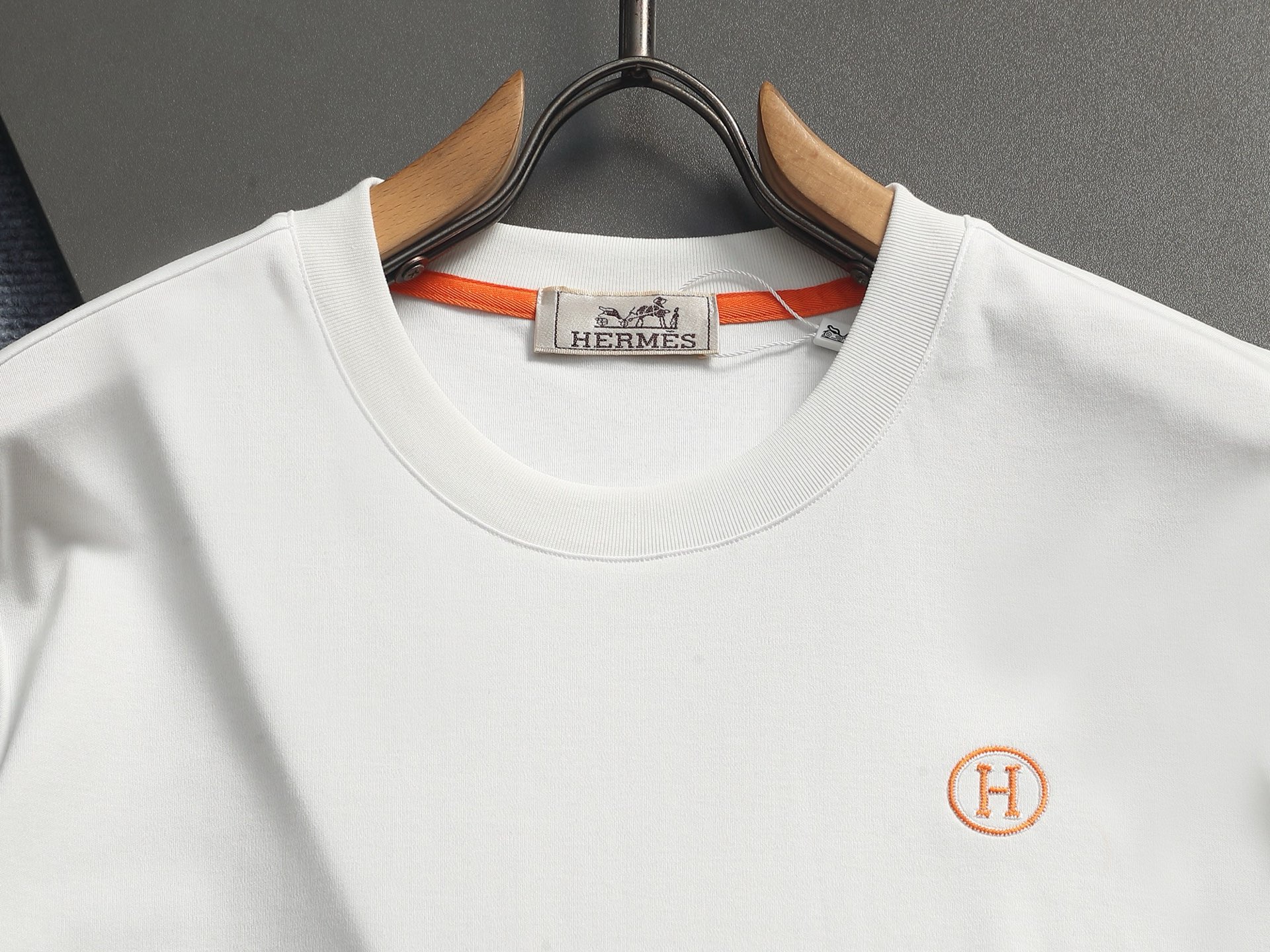 Hermès Hermes爱马仕 2026春夏新款 高端优雅 男士定制 320g纯棉短袖