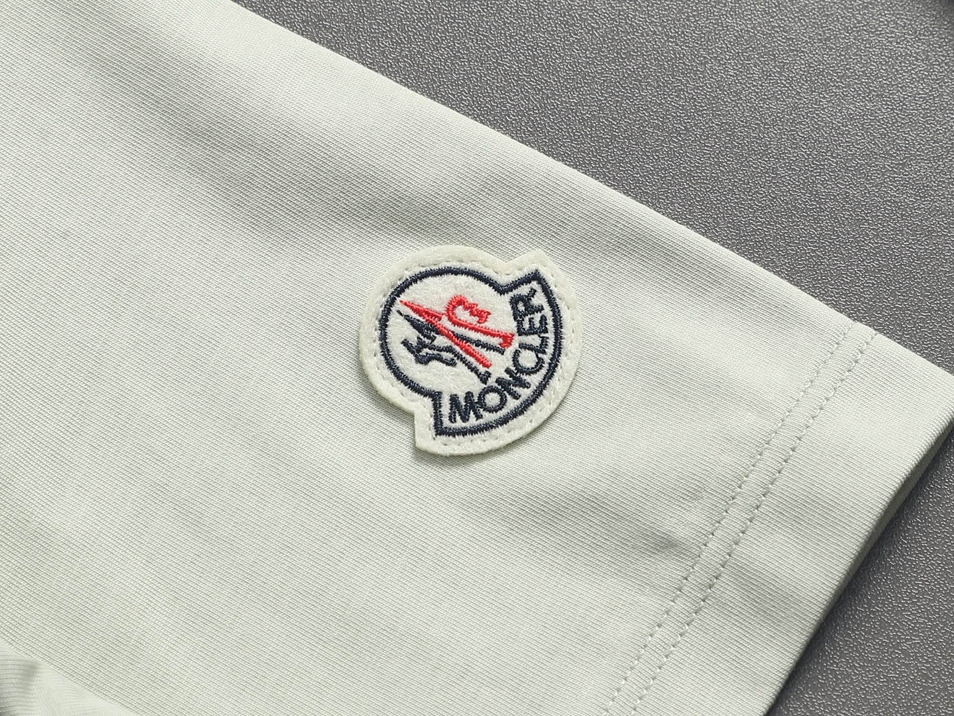 Moncler 蒙口2026早春新款 短袖T恤 同步发售 定制专属纯棉面料 定制 工艺螺纹