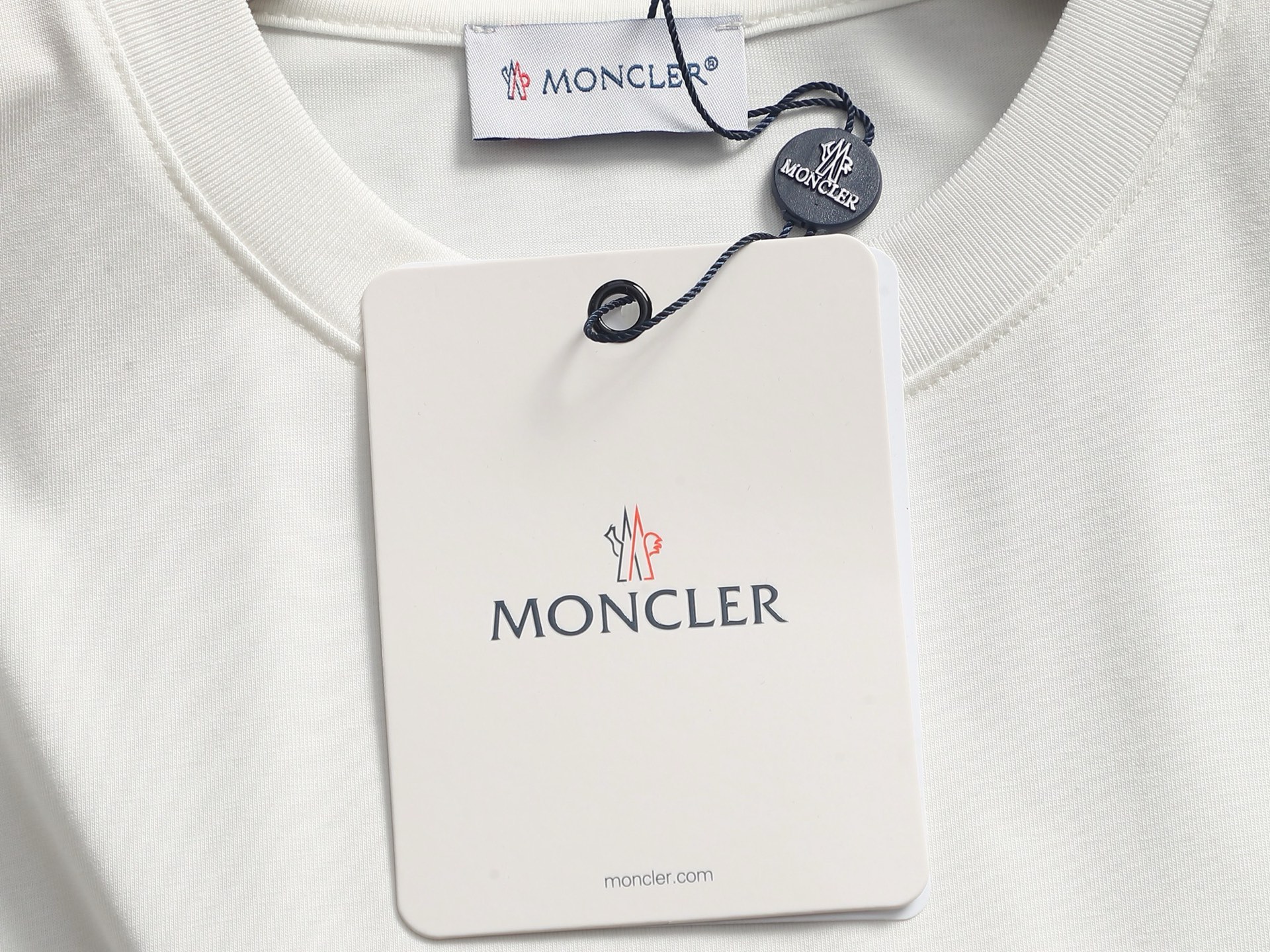 Moncler 蒙口2026早春新款 短袖T恤 同步发售 定制专属纯棉面料 定制 工艺螺纹