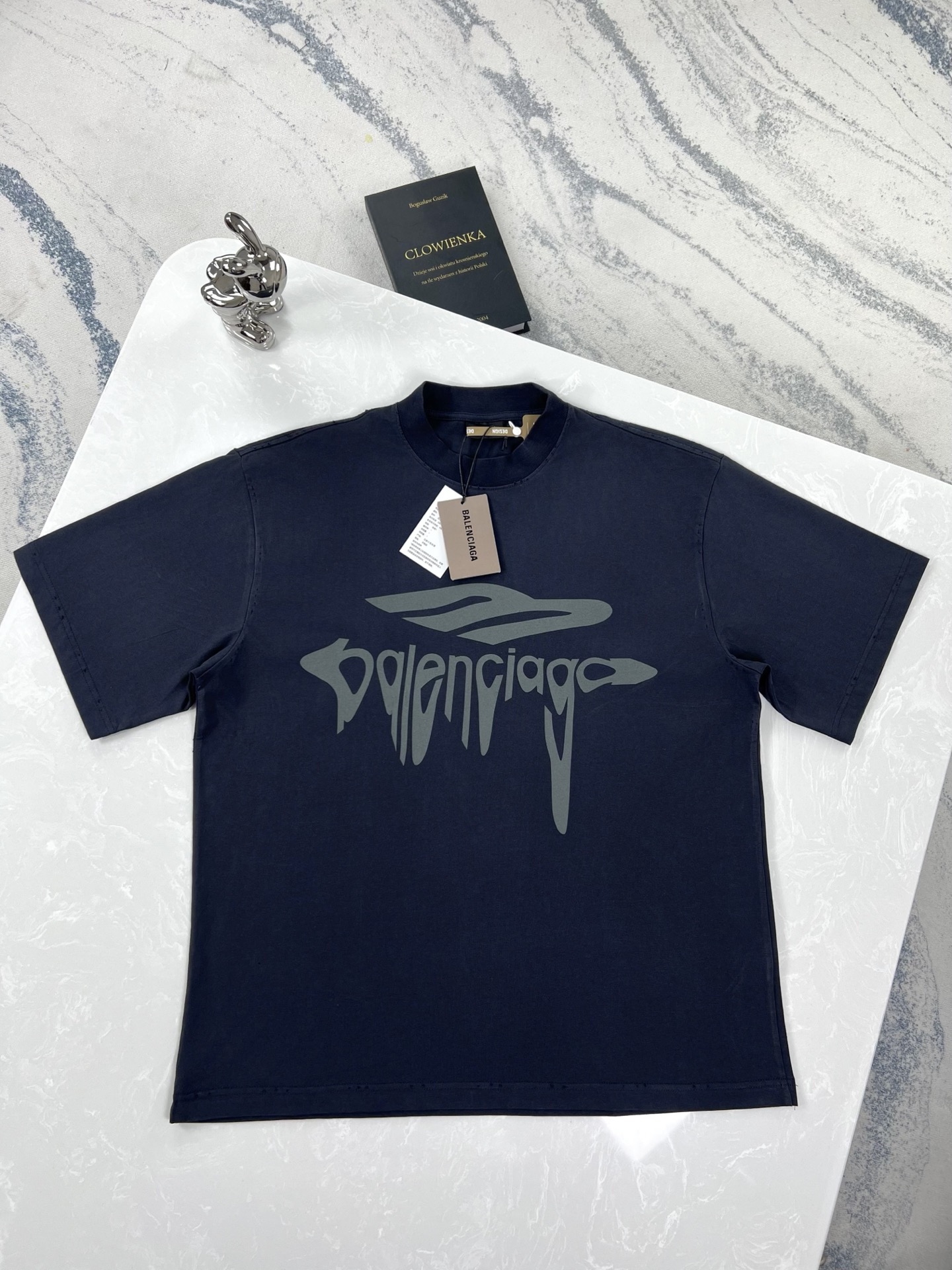 P80 (versión alta) BALENCIAGA-París camiseta de manga corta con estampado de letras del logo artístico 3M, tres etiquet…