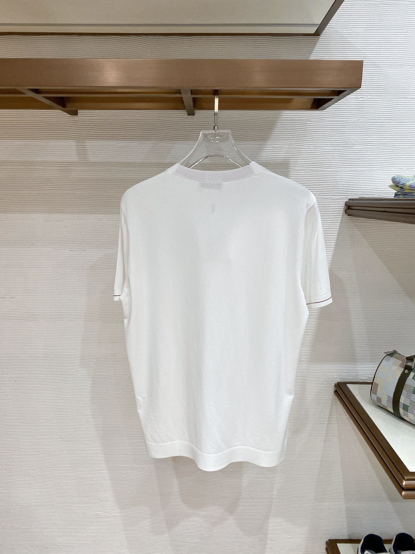 爱马家 官网26春夏原厂进口伊力特面料超级舒适 颜色 ：黑 白 蓝三色码数: 48-56型号：2614