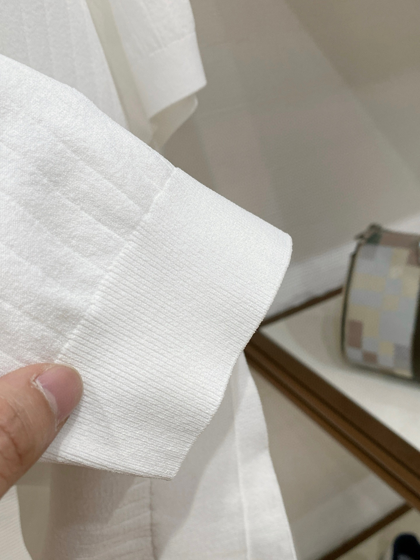 Loro Piana（诺悠翩雅）26官网春夏日本伊力特面料码数：48-56黑白 两色型号：