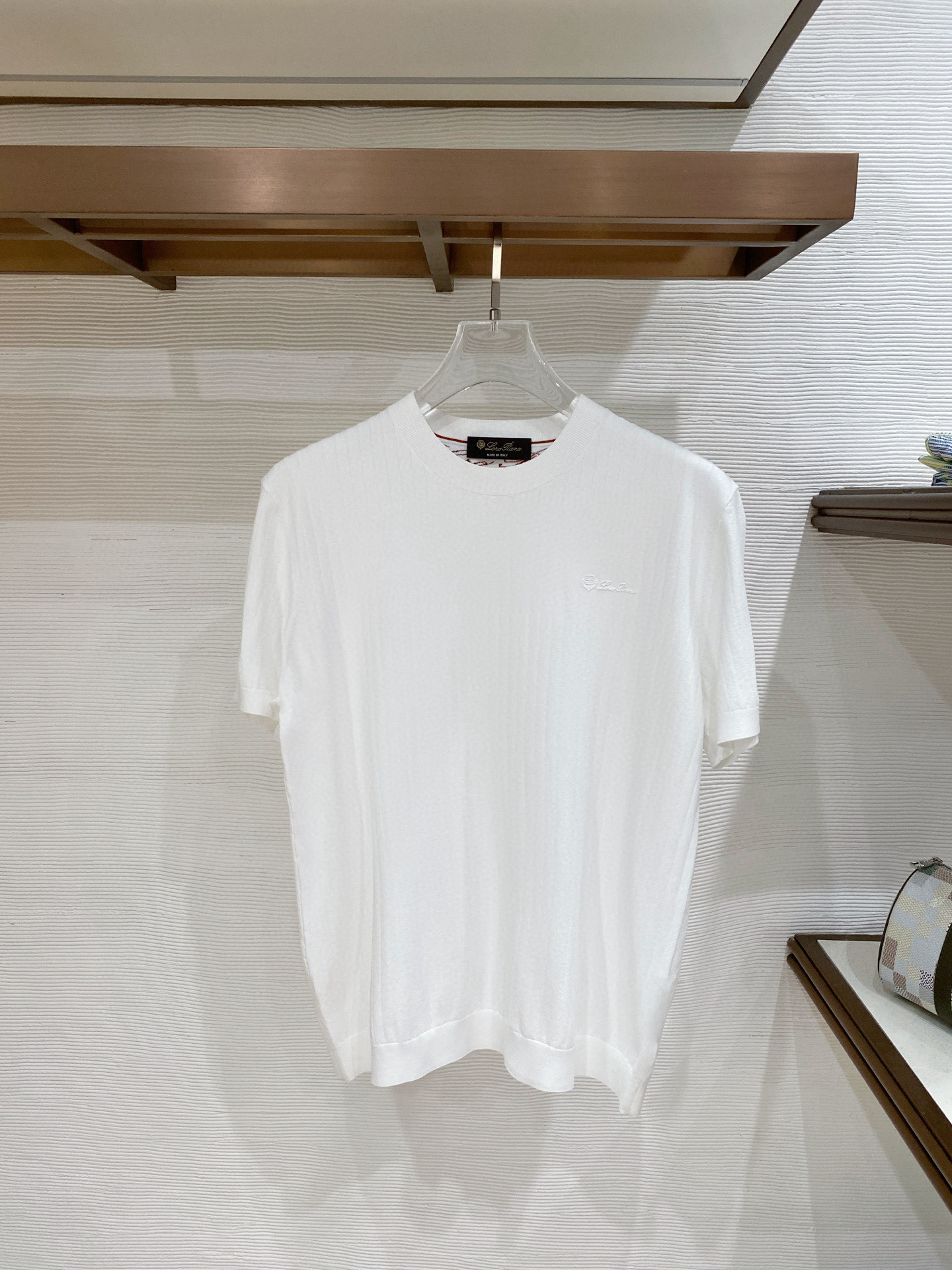 Loro Piana（诺悠翩雅）26官网春夏日本伊力特面料码数：48-56黑白 两色型号：