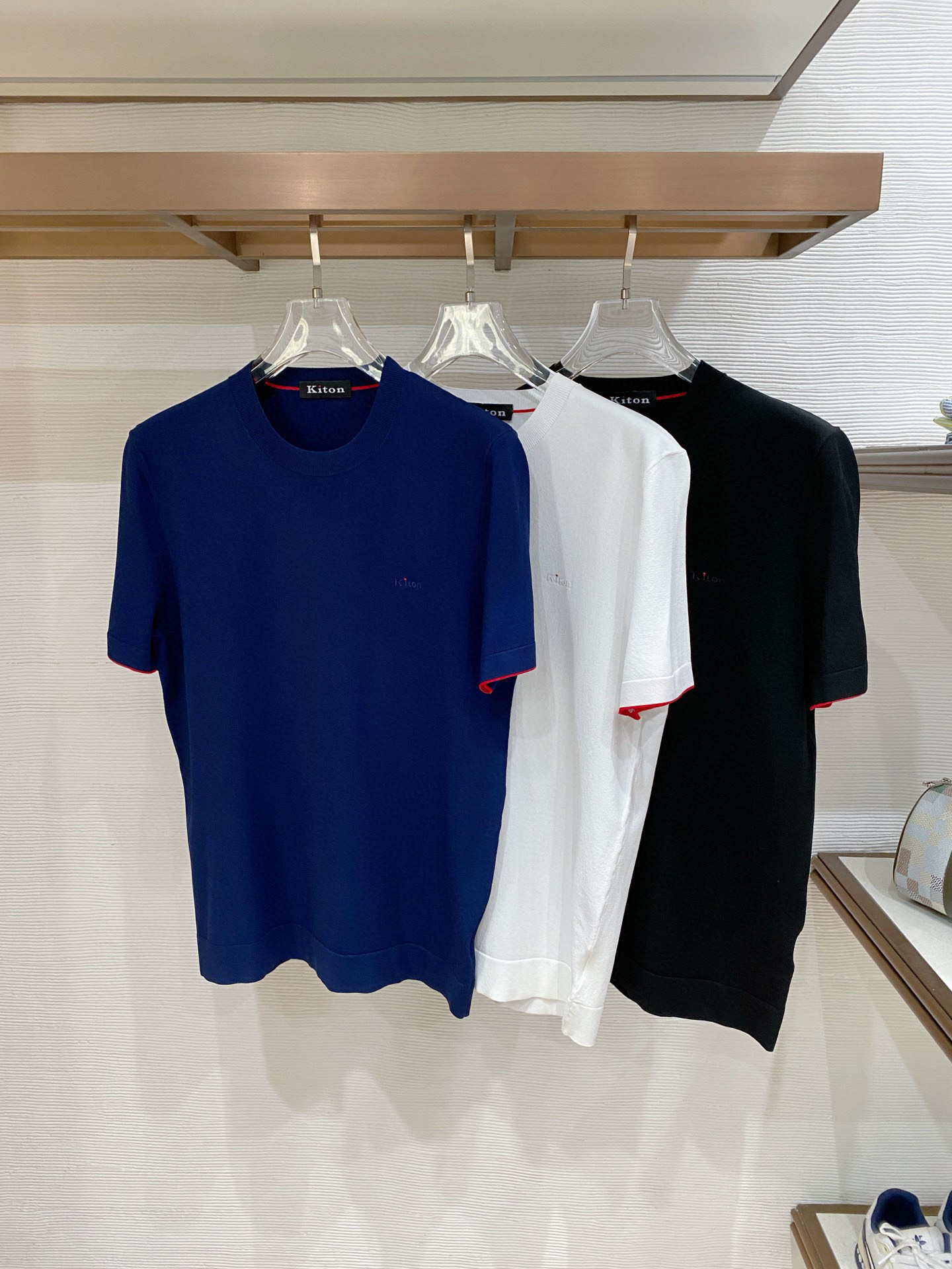 KIton官网26春夏原厂进口伊力特面料超级舒适 颜色 ：黑 白 蓝三色码数: 48-56型号：Kt26