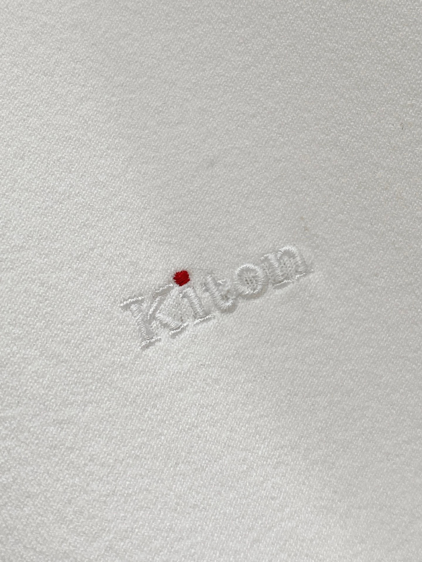 KIton官网26春夏原厂进口伊力特面料超级舒适 颜色 ：黑 白 蓝三色码数: 48-56型号：Kt26