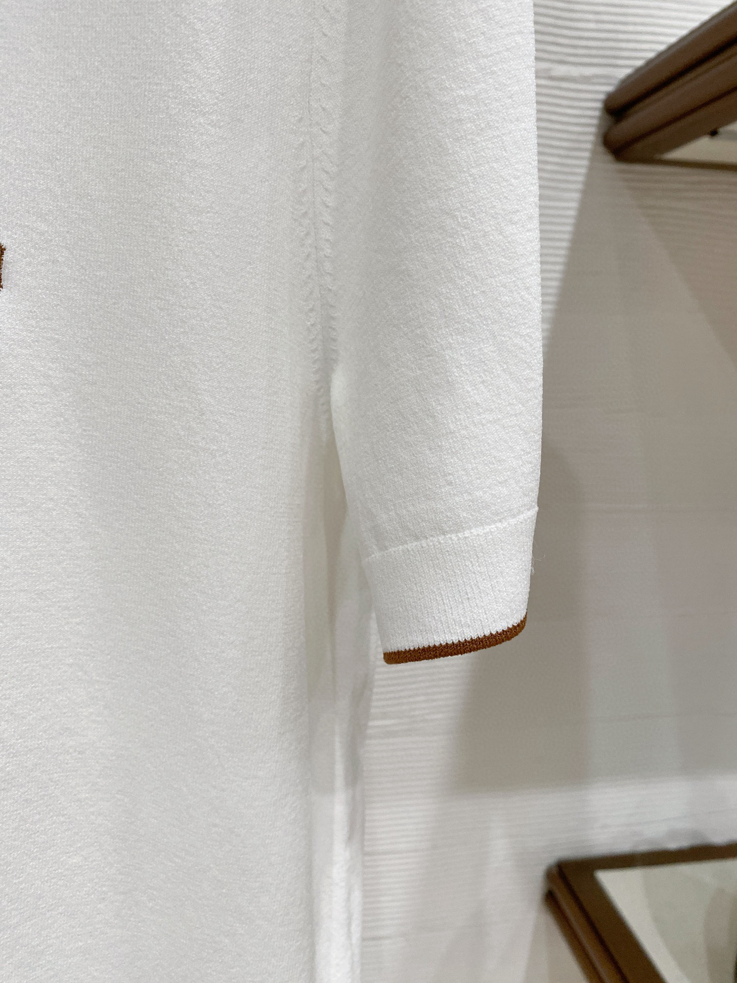 Brunello Cucinelli官网26春夏原厂进口伊力特面料超级舒适 颜色 ：黑 白两色码数: 4