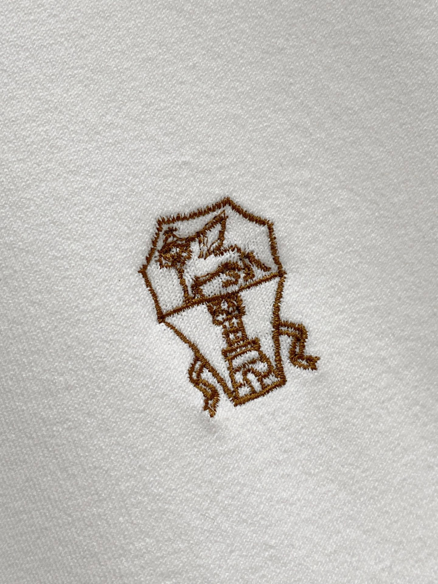 Brunello Cucinelli官网26春夏原厂进口伊力特面料超级舒适 颜色 ：黑 白两色码数: 4