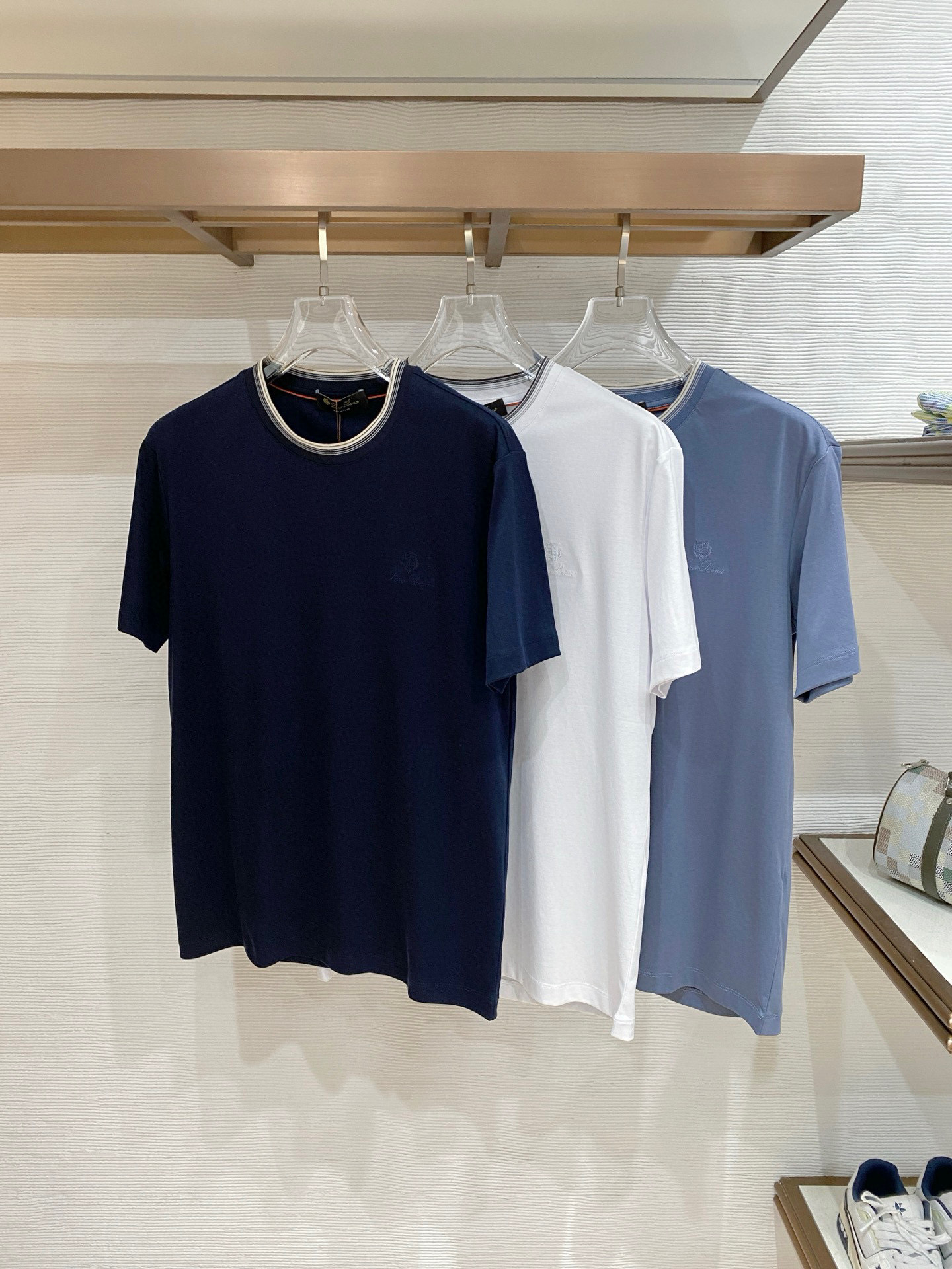 Loro Piana（诺悠翩雅）26官网春夏意大利双丝光棉面料码数：48-56（48-56）型号：