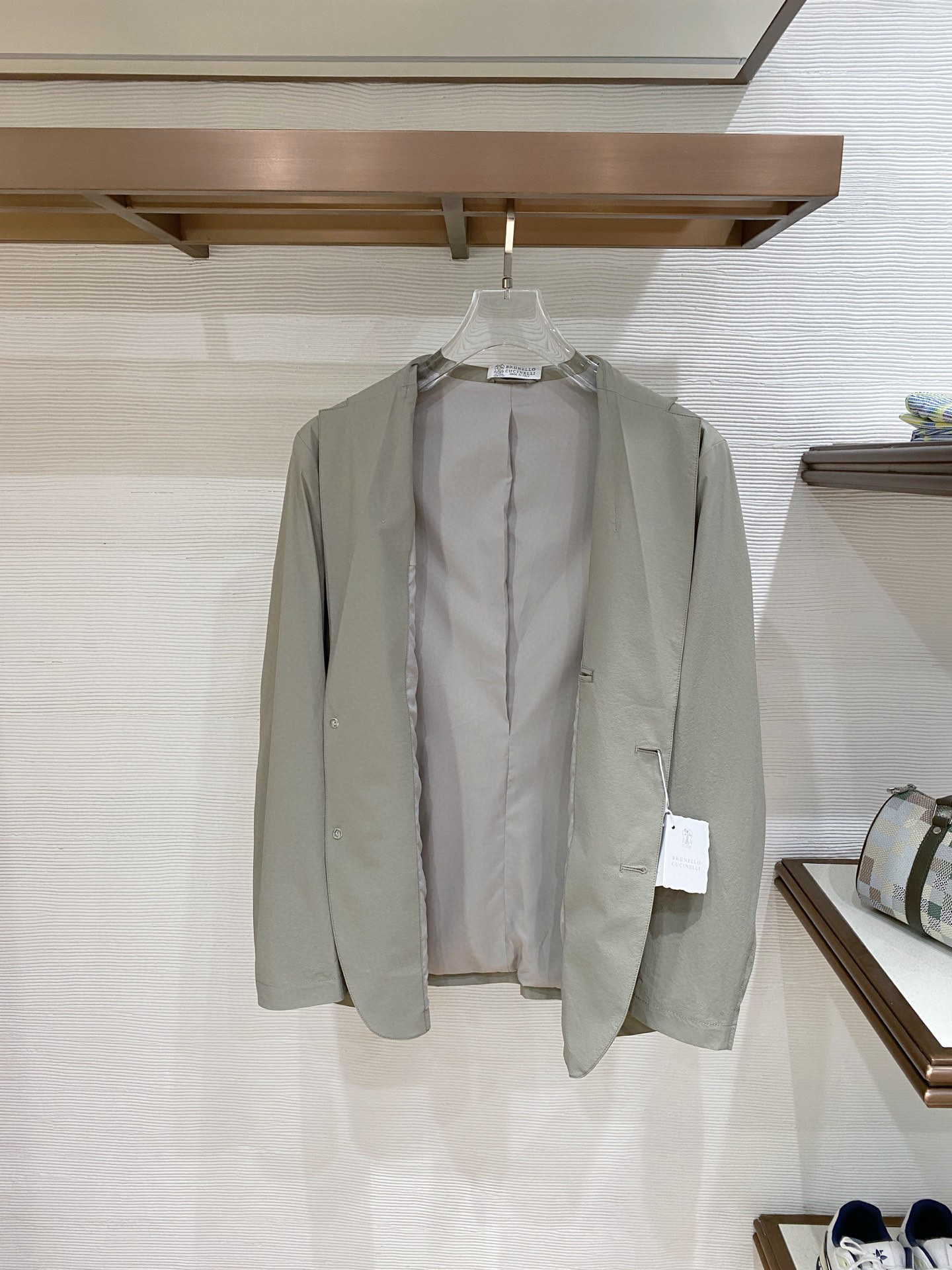 Brunello Cucinelli官网26春夏定制原厂高端面料轻薄小西服 春季男士出行必备 面料超级舒