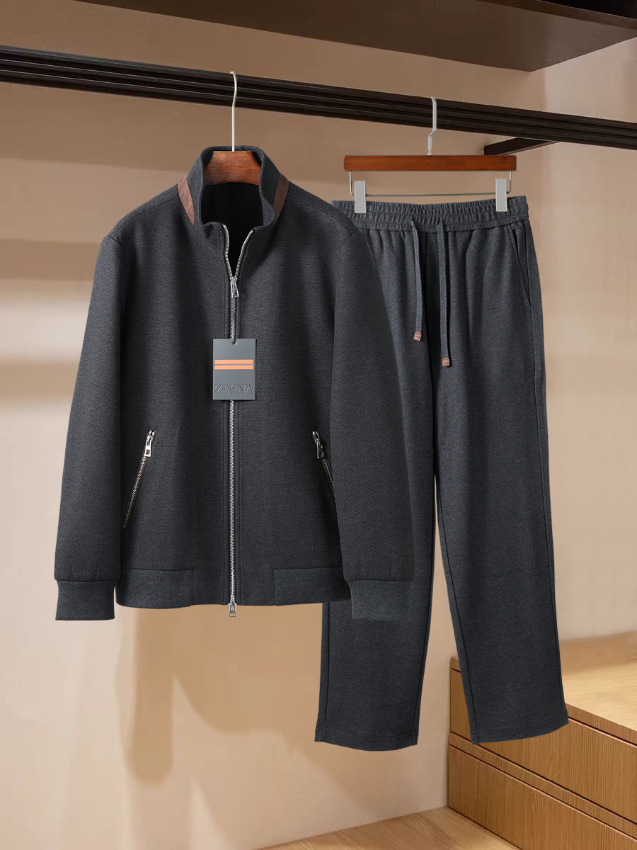 Zegna 杰尼亚26秋冬针织套装软糯又轻柔 穿搭场景全覆盖。 码数：48-58现货秒发  颜色：藏青 灰色 咖色 型号