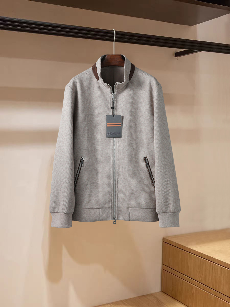 Zegna 杰尼亚26秋冬针织套装软糯又轻柔 穿搭场景全覆盖。 码数：48-58现货秒发  颜色：藏青 灰色 咖色 型号