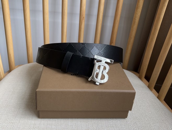Burberry Men's Belt with Embossed Check Pattern and Smooth Leather Reverse 1 Burberry Men's Belt with Embossed Check Pattern and Smooth Leather Reverse