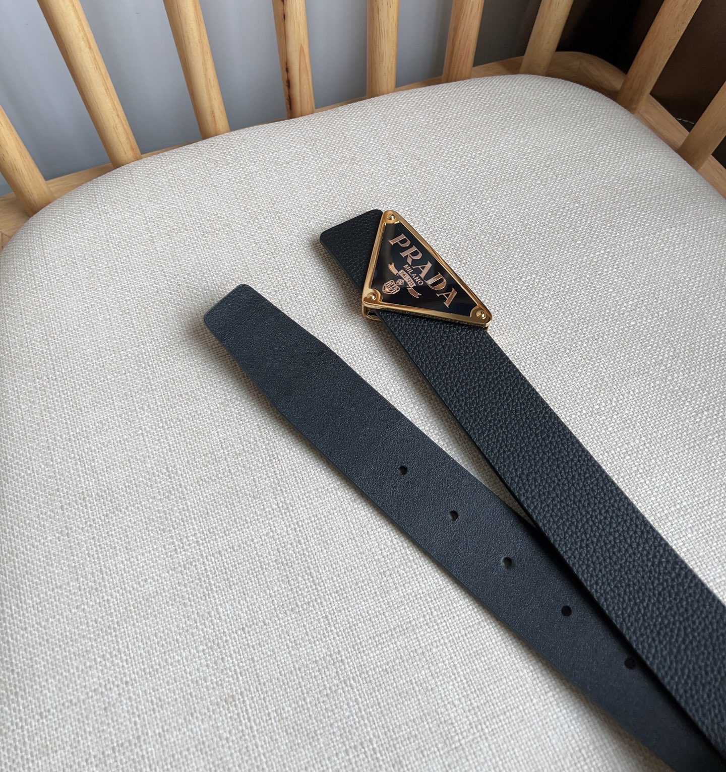 Prada Buckle Leather Belt with Iconic Logo 4 i1749214105465 5101 0 2