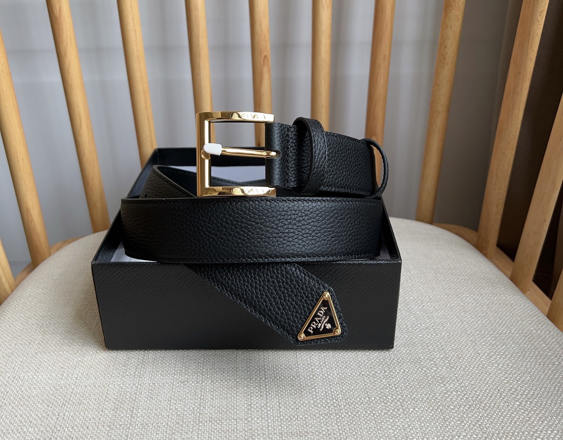 חגורת עור עור עור עור מעור עור Prada דגם סימן בקורה 6 i1749400211062 7505 0 4