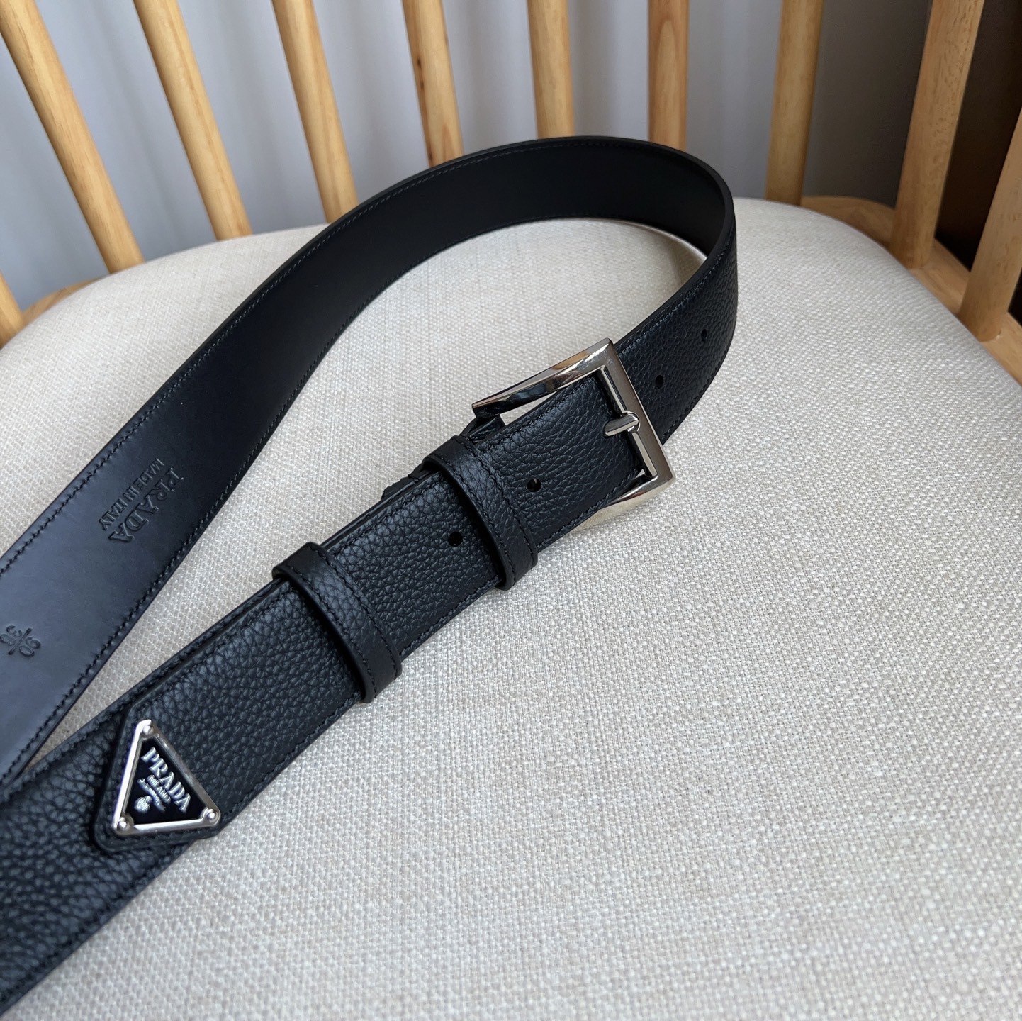Prada Leather Belt with Enamel Triangle Logo - Stylish & Durable 9 i1749400234523 2607 0 7