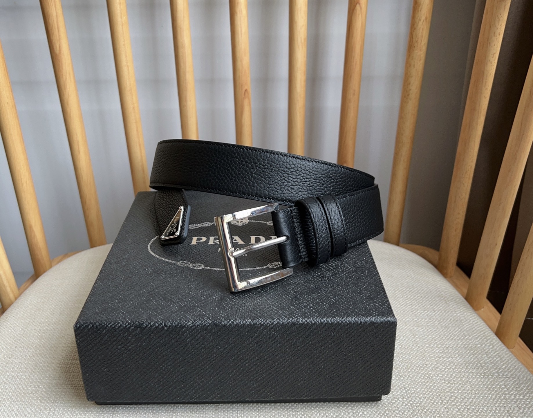 Prada Leather Belt with Enamel Triangle Logo - Stylish & Durable 2 i1749400235155 2538 0 0