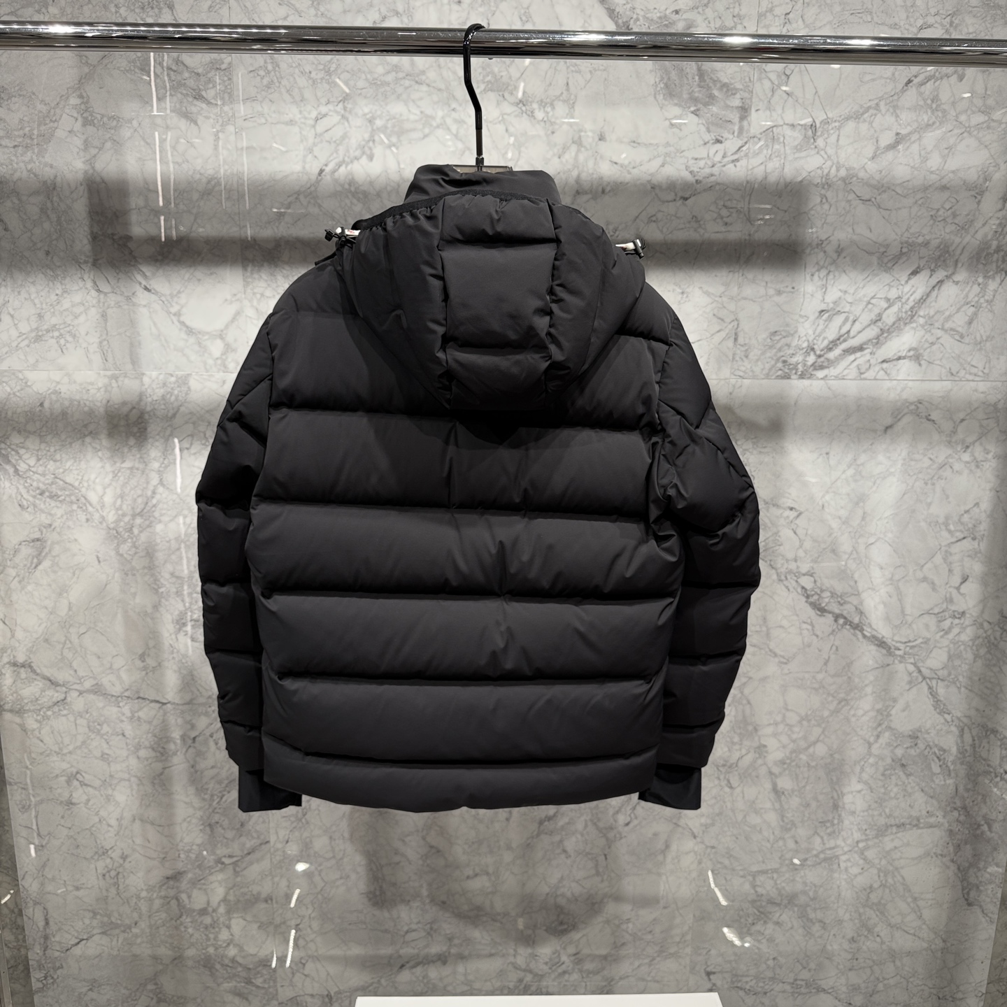 款号900225秋冬新品发布，蒙口滑雪🏂系列羽绒出货，原版购入，全部面料及辅料原版开模，内里填充新国标9