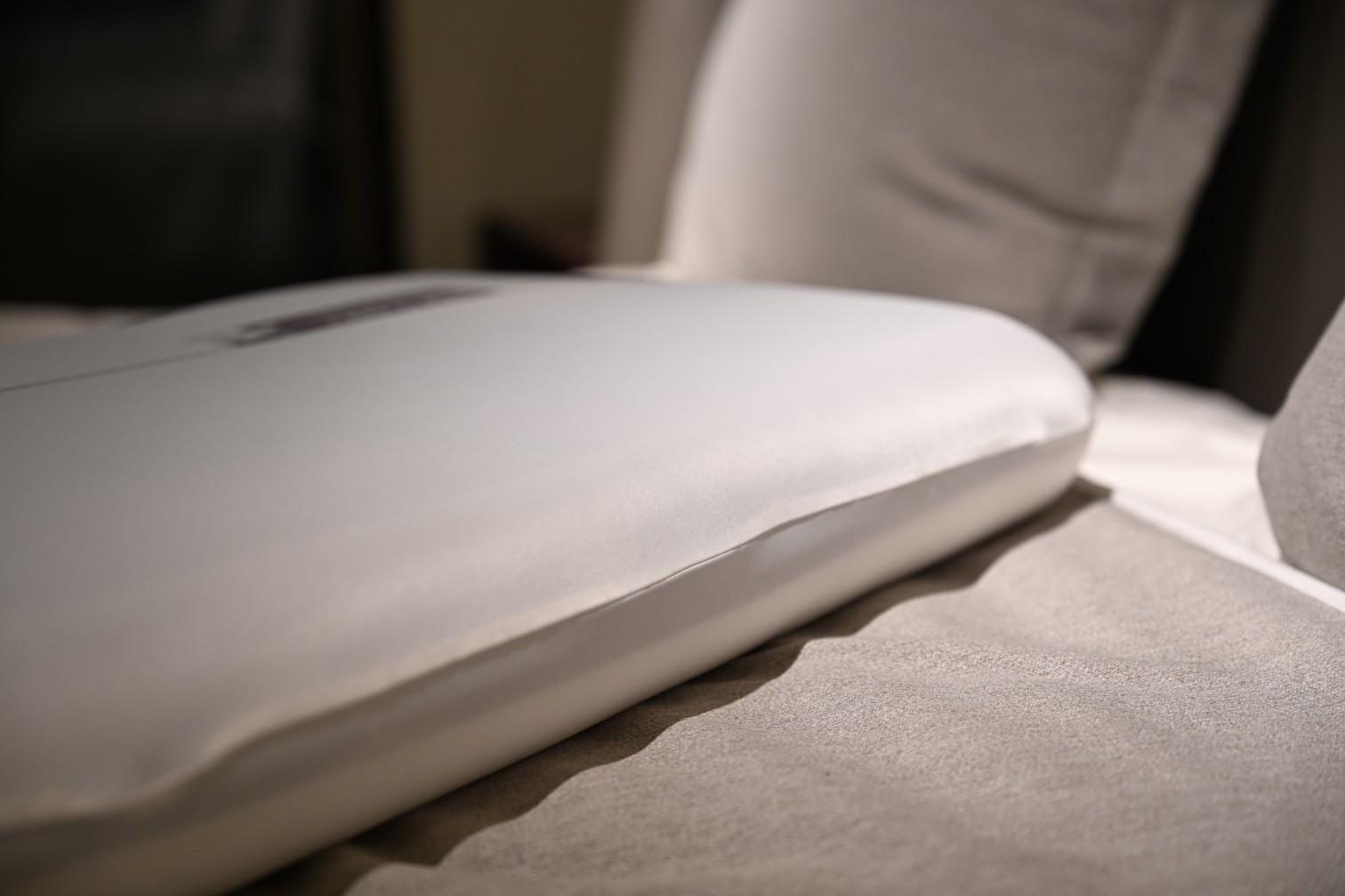Armani/Casa Dual-Core Memory Foam Pillow — In-Situ Photography - Comprehensive 9