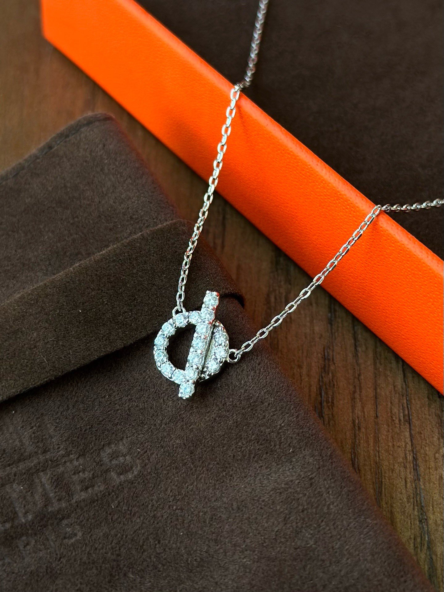 Silver-tone necklace - Comprehensive 7