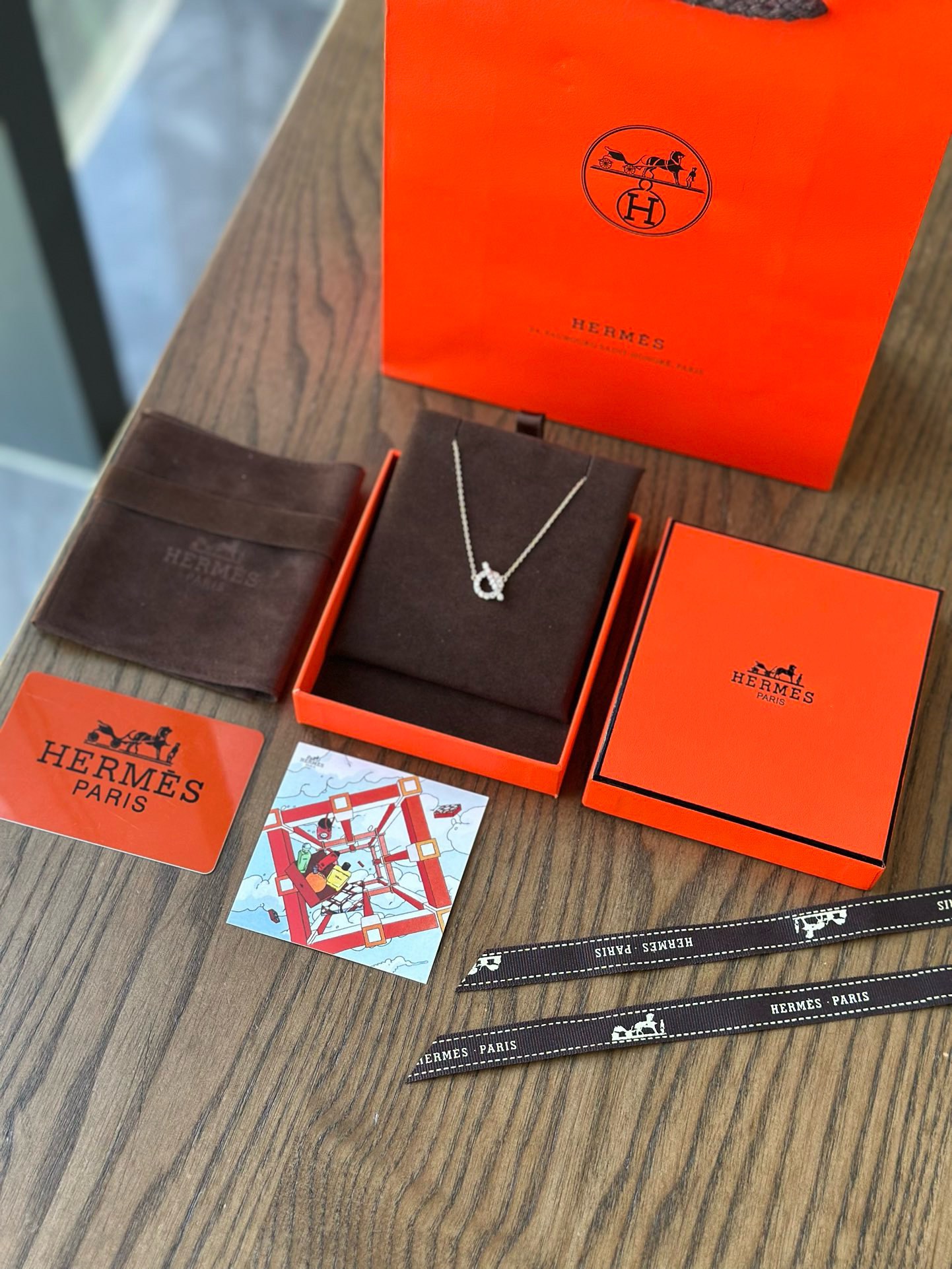 Hermès Pendant Necklace - Comprehensive