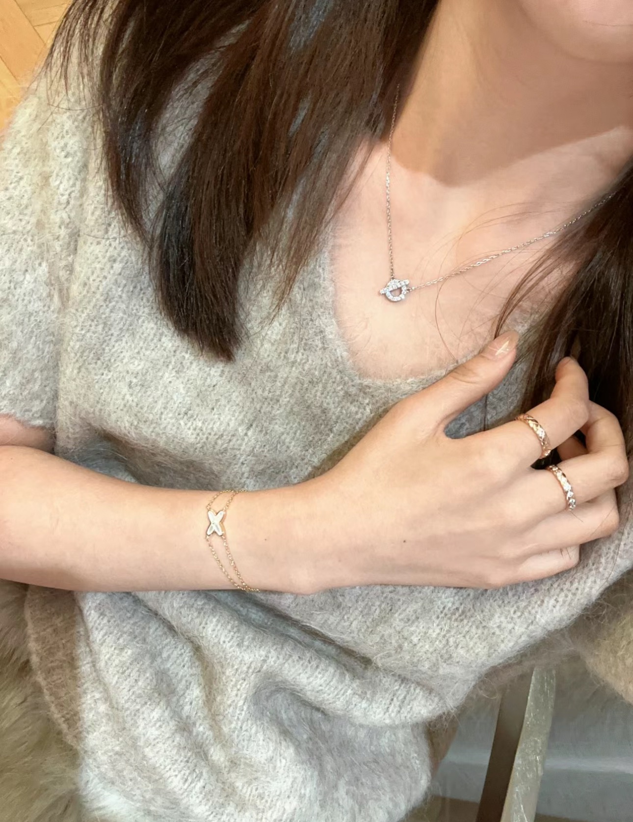 Hermès Finesse Diamond Pendant Necklace - Comprehensive 5