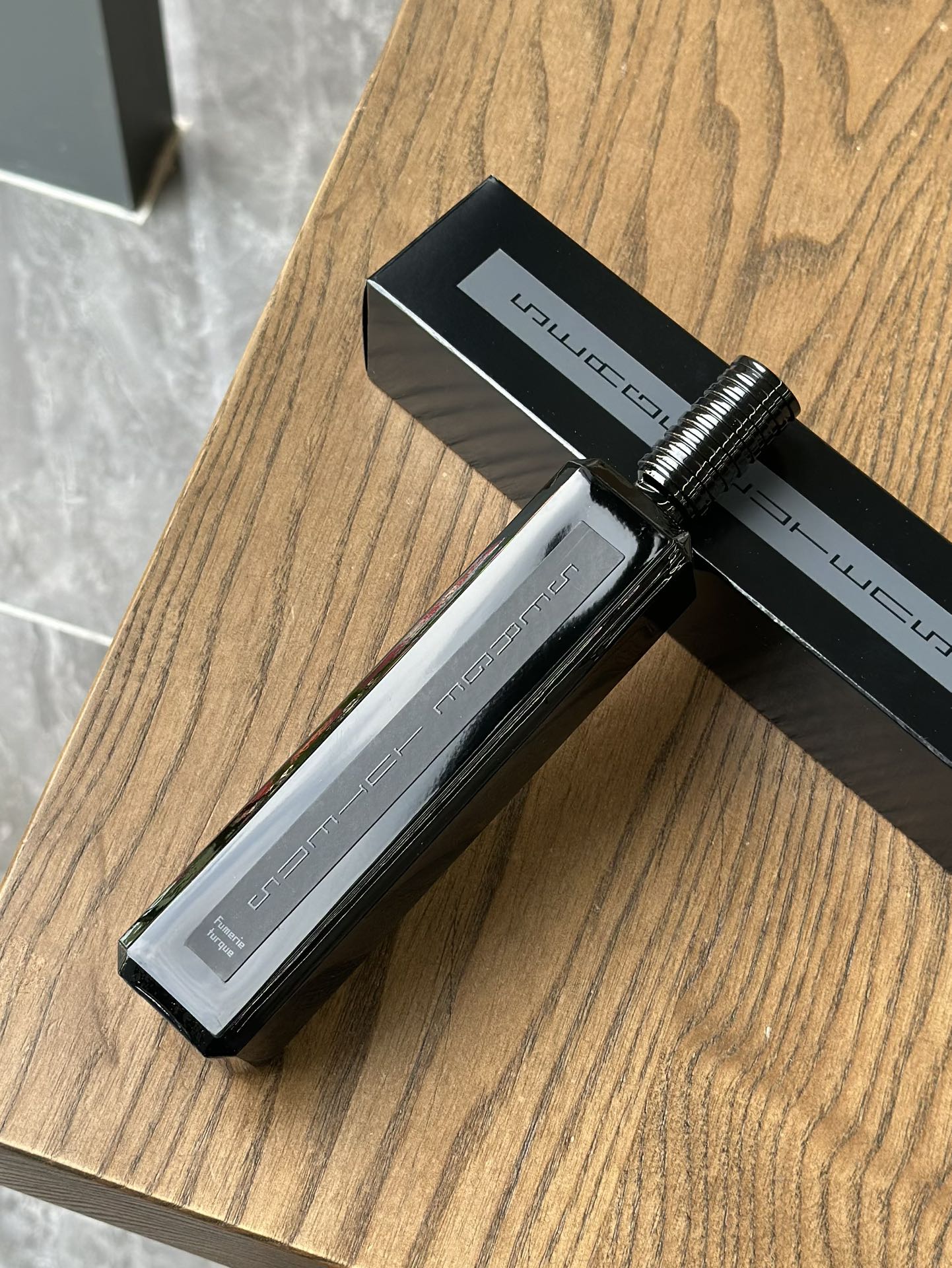 this fragrance is conceived as an evocative - Comprehensive 2