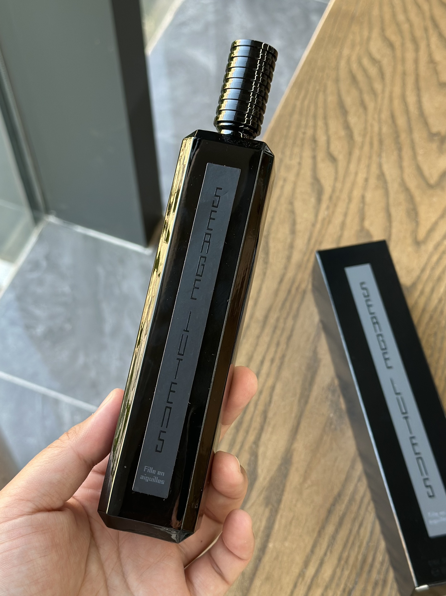 不是传统意义的酸酸甜甜,没有别的香水那种有点假的感觉 3