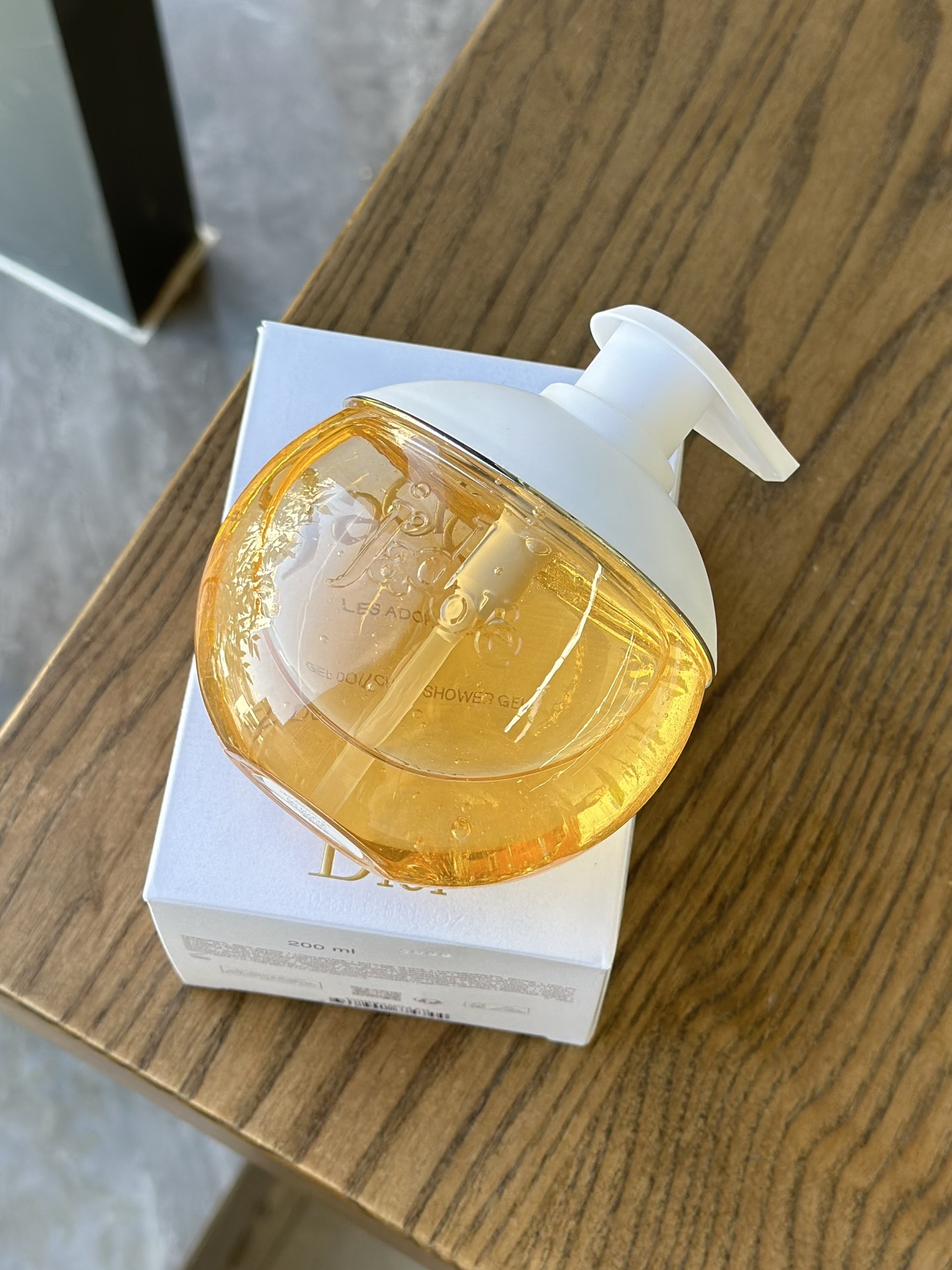 Dior J'adore Shower Gel - Comprehensive 9