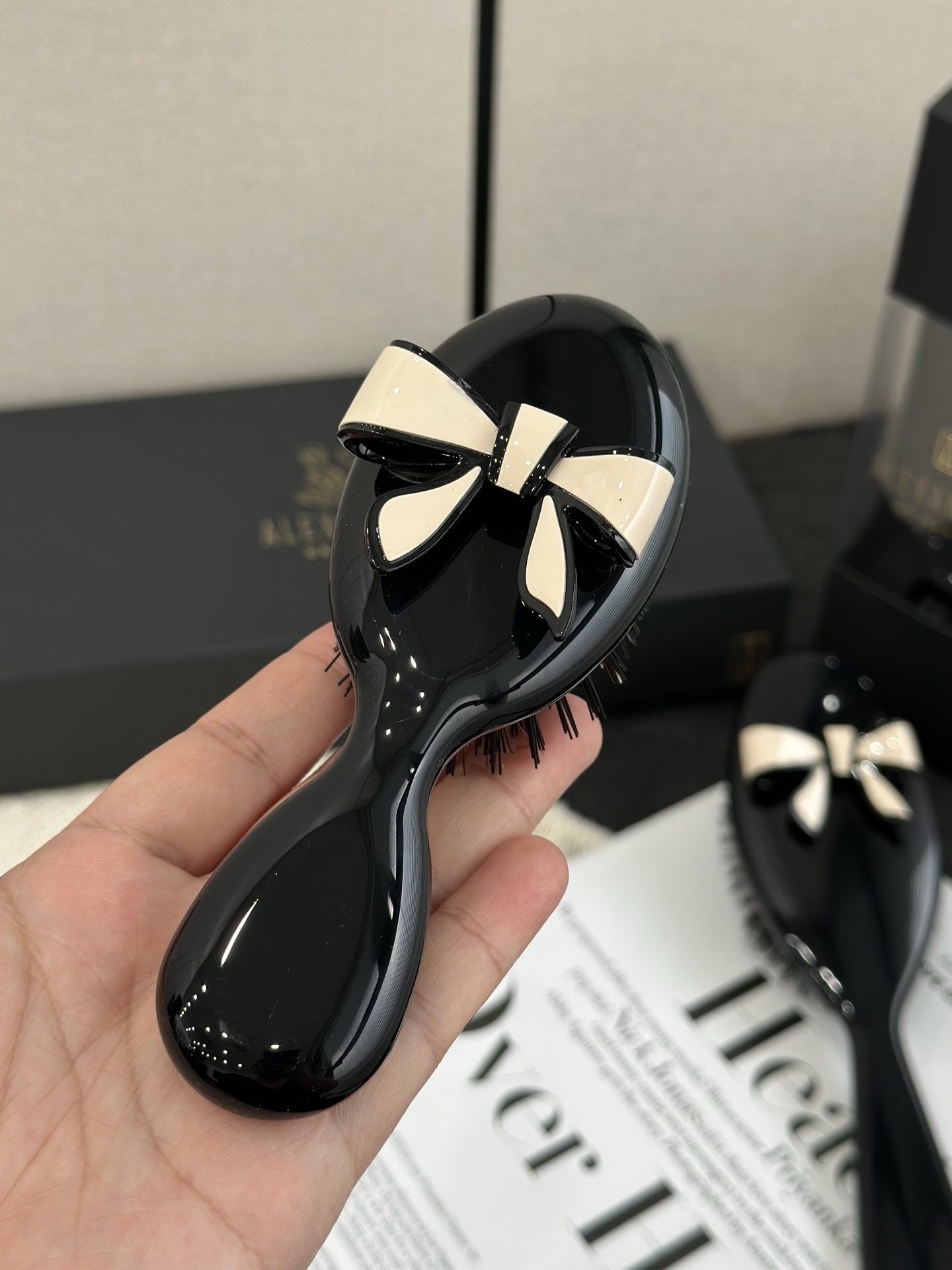 Jacquemus Classic Handcrafted Luxury Leather Shoulder Bag Ref.38A7A5EE 5
