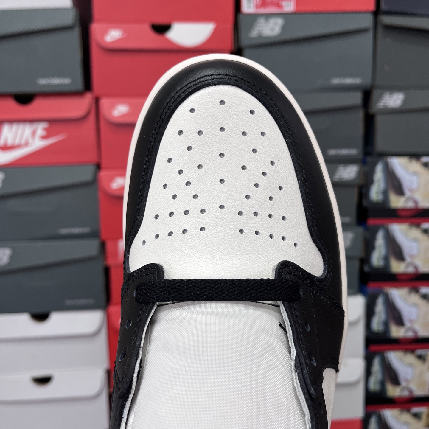  纯原 Air Jordan AJ1 Retro High 高帮黑摩卡小倒钩 -105 高端零售特供批次