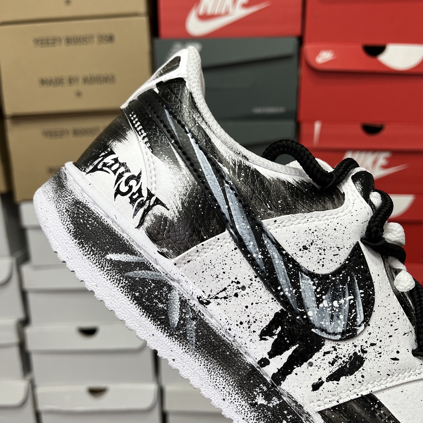  Y Nike Court Vision Low 镜之魅影 绘雅制造 涂鸦泼墨绑带 黑白 DH2987 