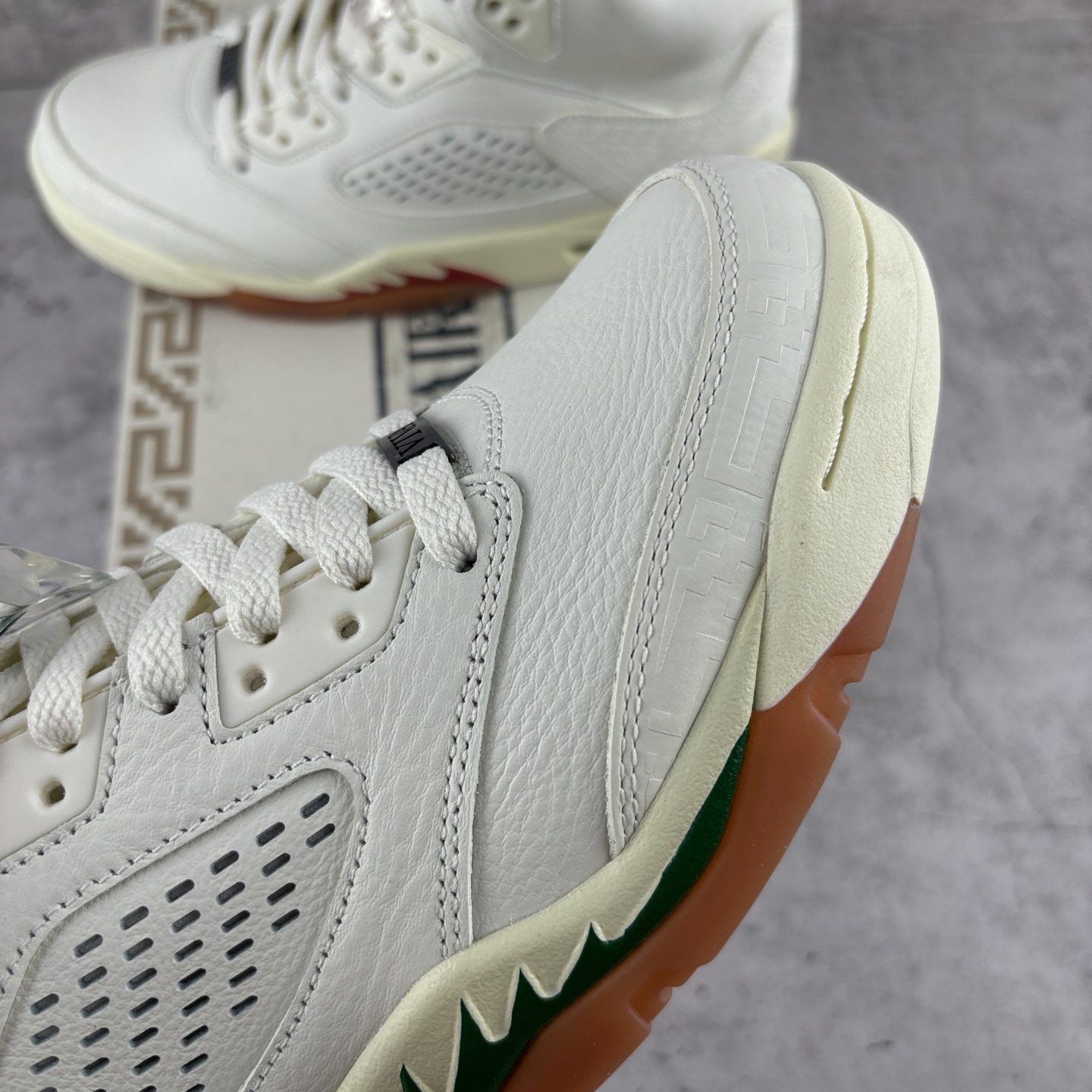  OG特价 Air Jordan 5 Low El Grito AJ5 乔5 墨西哥 低帮篮球鞋 HF8