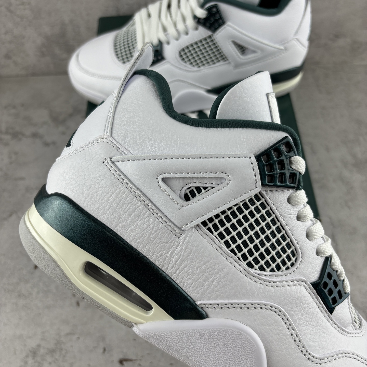 特价 Air Jordan 4 Retro Oxidized Gree AJ4 乔4白绿 FQ8138