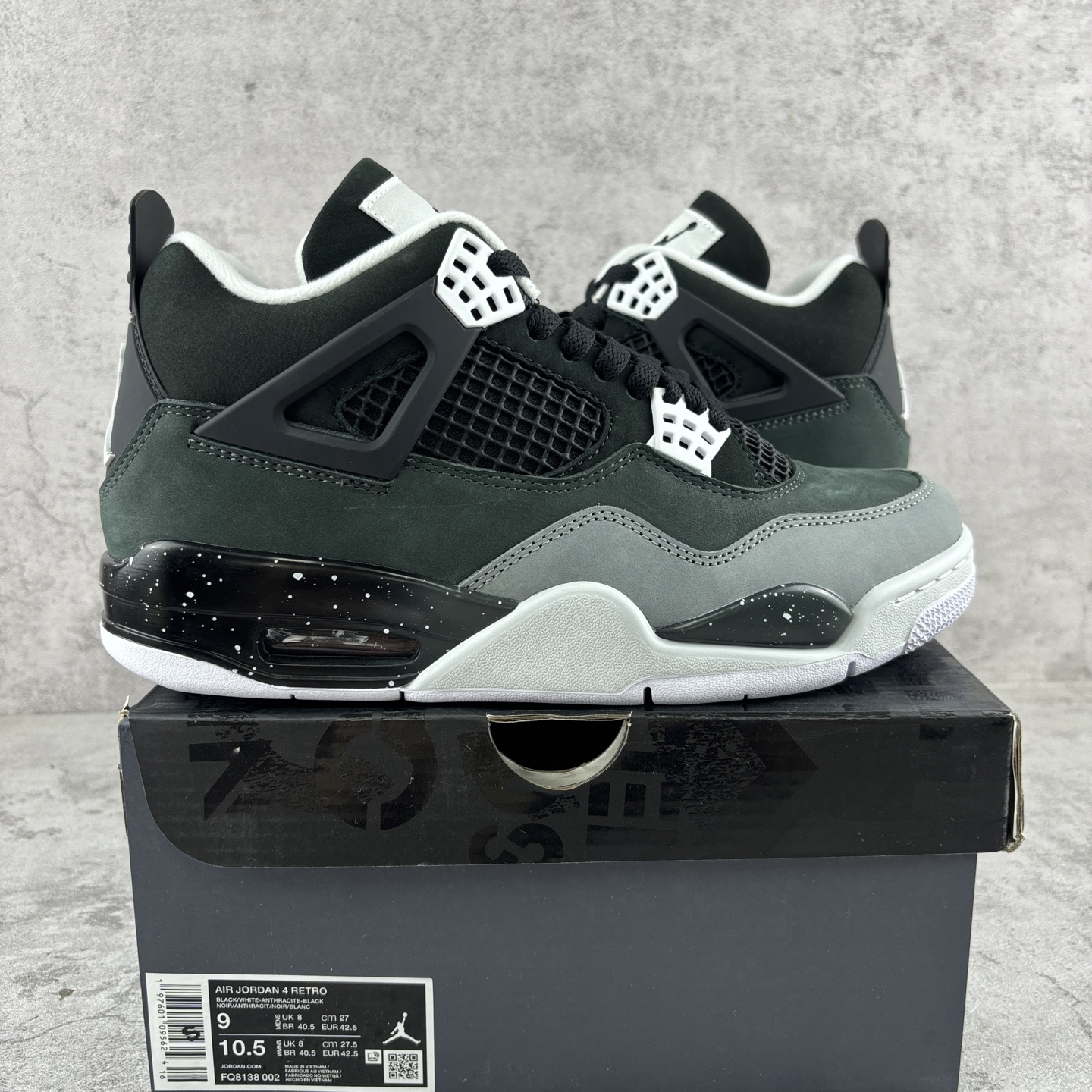  特价 Air Jordan 4 Fear AJ4 乔4恐惧套装 复刻篮球鞋 FQ8138-002
尺码