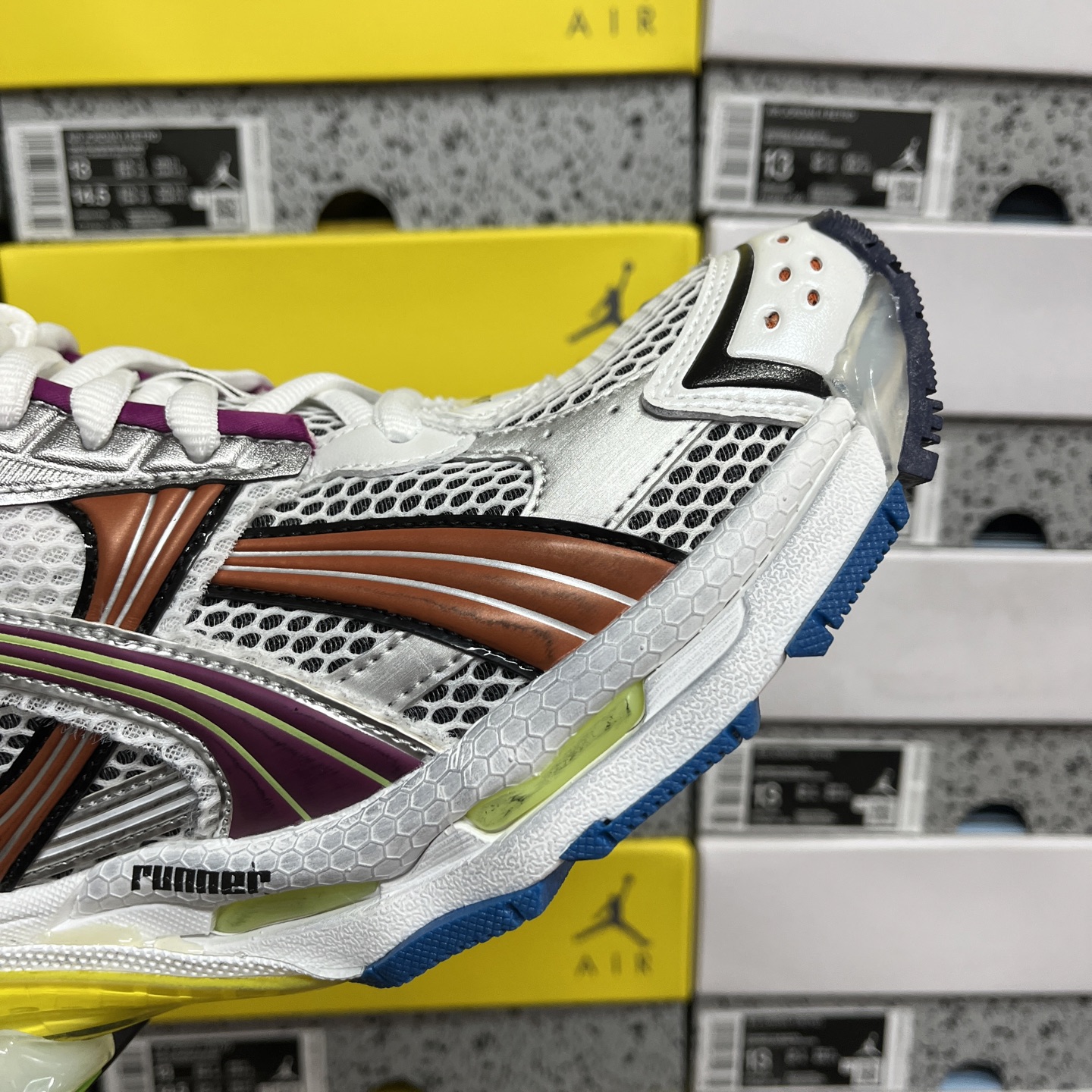  Balenciaga Runner Kith Four.Color 巴黎世家7.0 最新配色潮流复古