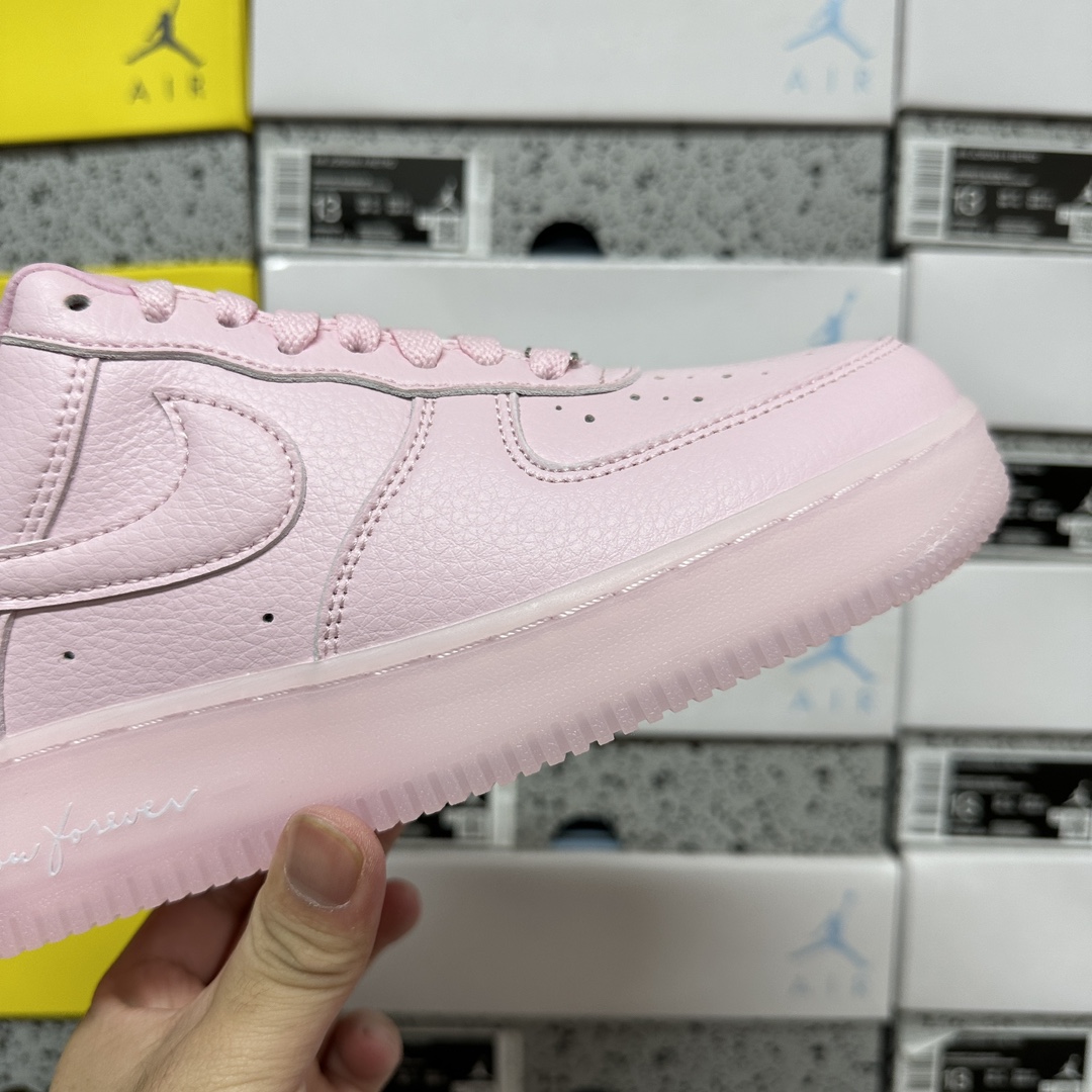  NOCTA x Air Force 1空军桃心 休闲板鞋粉色 CZ8065-600

独家私模 原厂皮