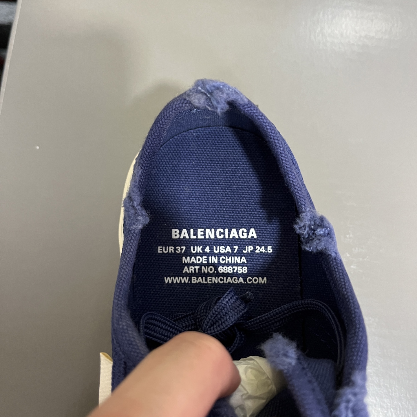  顶级天花板级别 巴黎世家破洞做旧布鞋  白橙红，Balenciaga 巴黎世家 Paris 破洞洗旧高