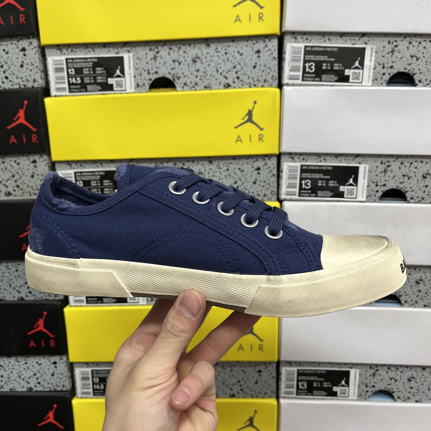 顶级天花板级别 巴黎世家破洞做旧布鞋  白橙红，Balenciaga 巴黎世家 Paris 破洞洗旧高