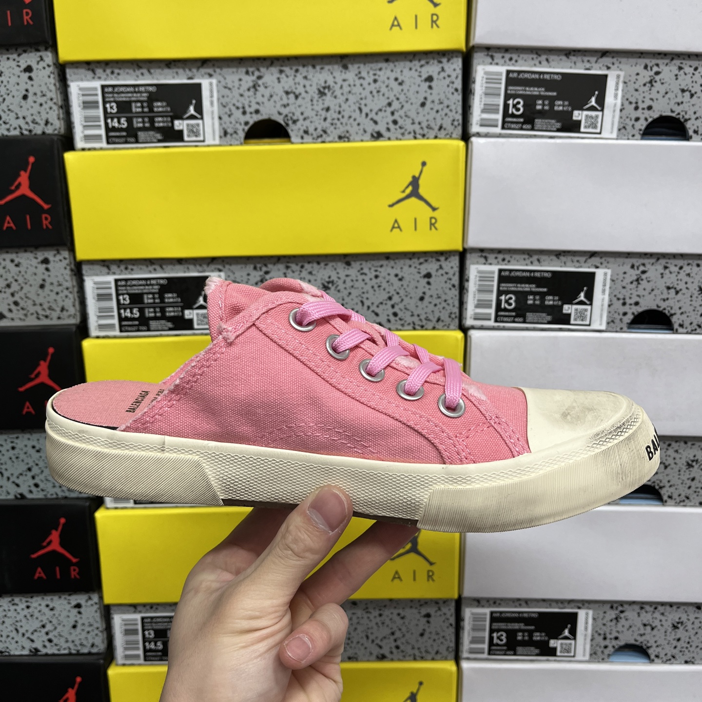  顶级天花板级别 巴黎世家破洞做旧布鞋 半托 粉白，Balenciaga 巴黎世家 Paris 破洞洗旧