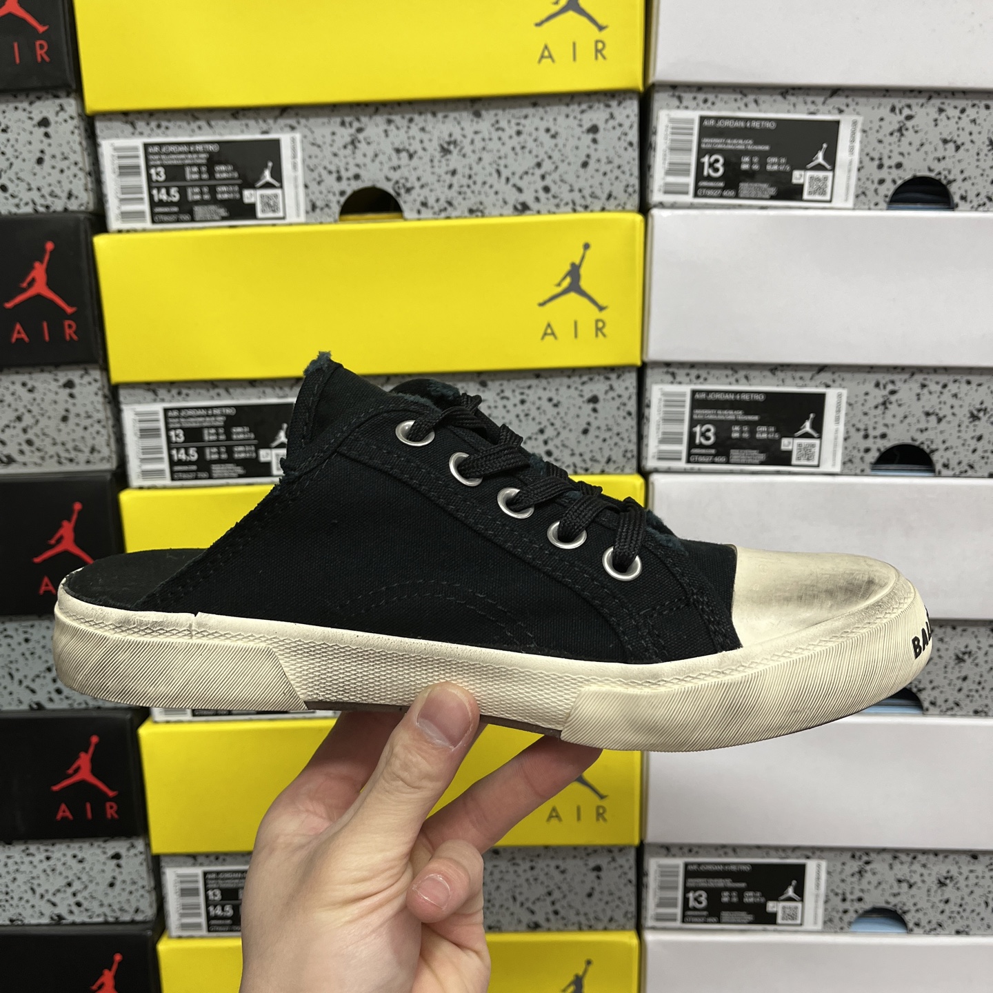  顶级天花板级别 巴黎世家破洞做旧布鞋 半托 黑色，Balenciaga 巴黎世家 Paris 破洞洗旧