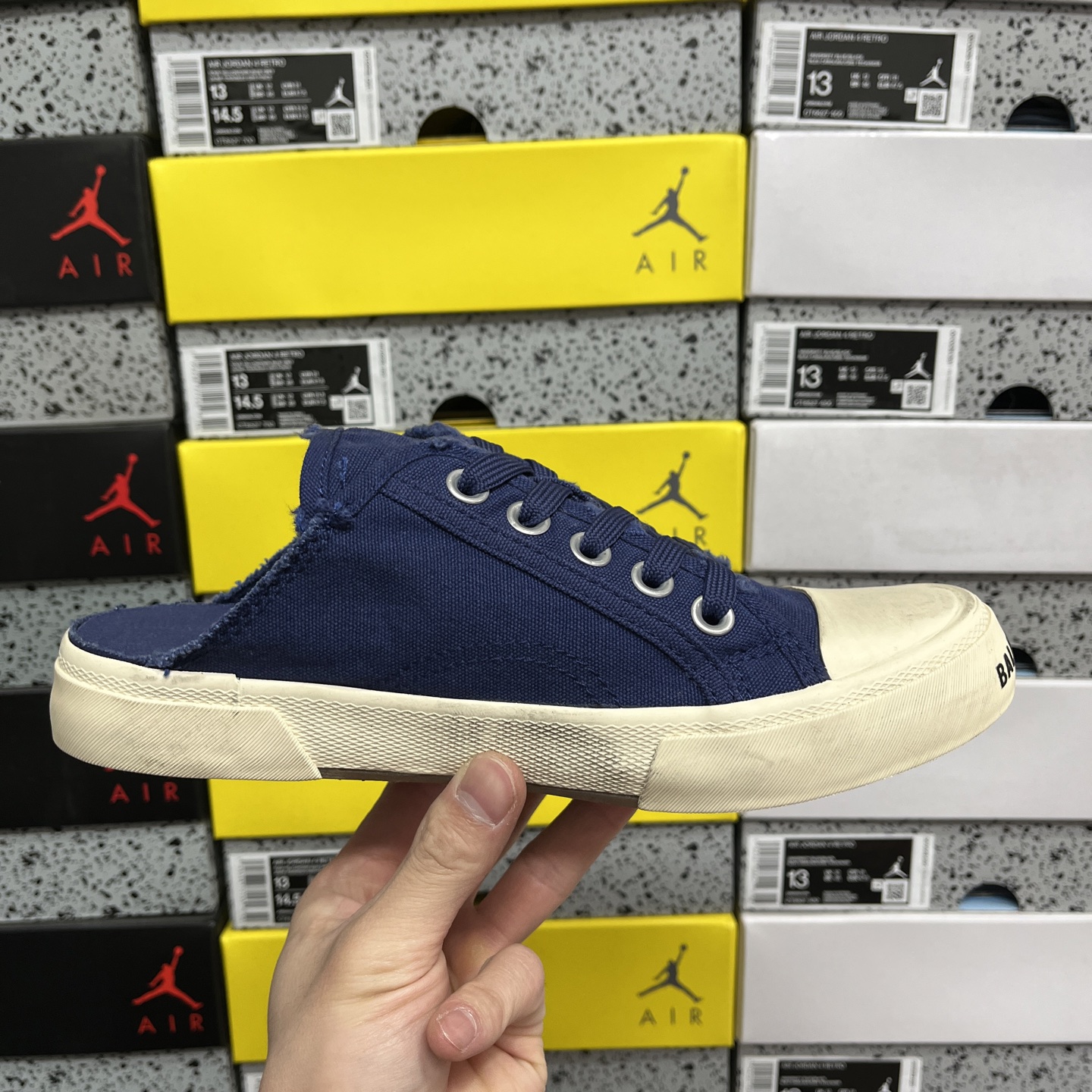  顶级天花板级别 巴黎世家破洞做旧布鞋 半托 蓝白，Balenciaga 巴黎世家 Paris 破洞洗旧