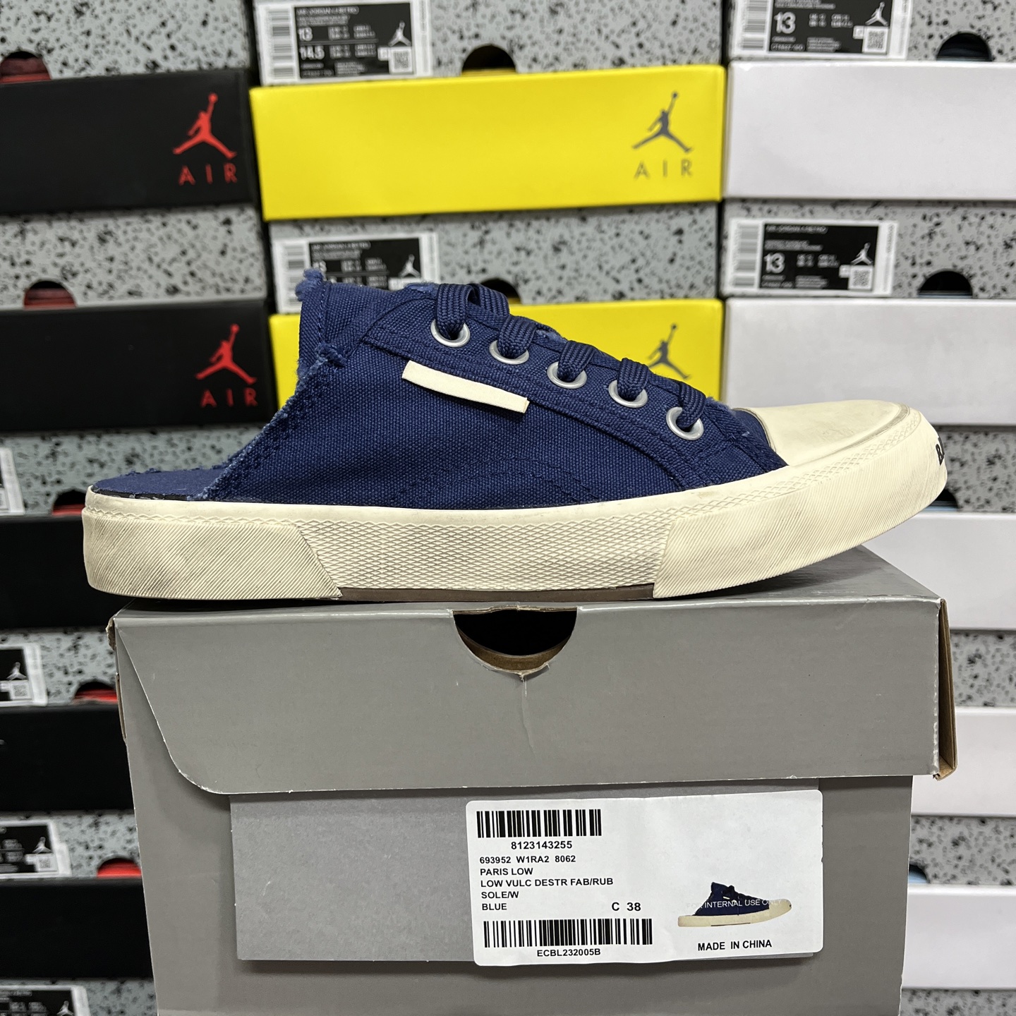  顶级天花板级别 巴黎世家破洞做旧布鞋 半托 蓝白，Balenciaga 巴黎世家 Paris 破洞洗旧