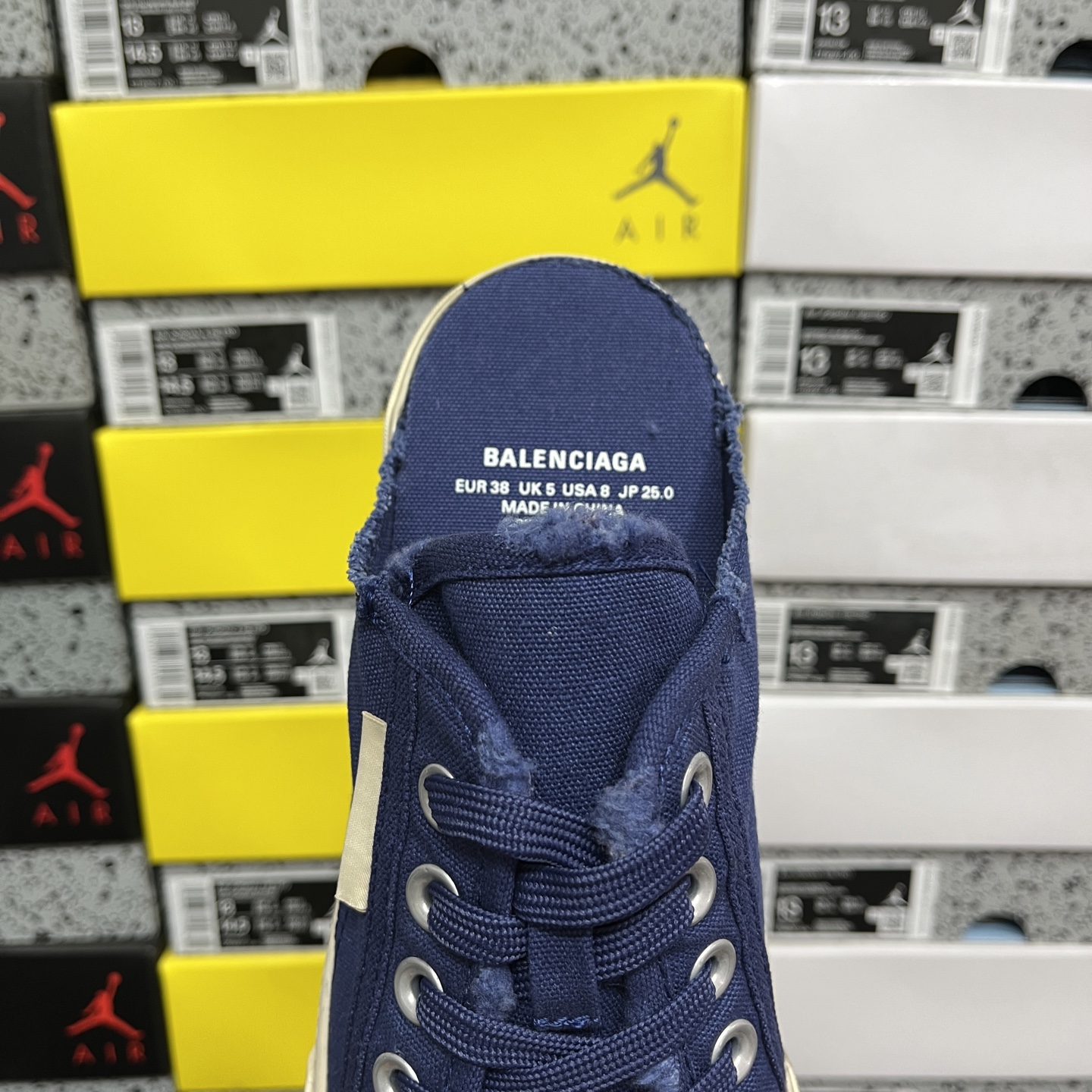  顶级天花板级别 巴黎世家破洞做旧布鞋 半托 蓝白，Balenciaga 巴黎世家 Paris 破洞洗旧