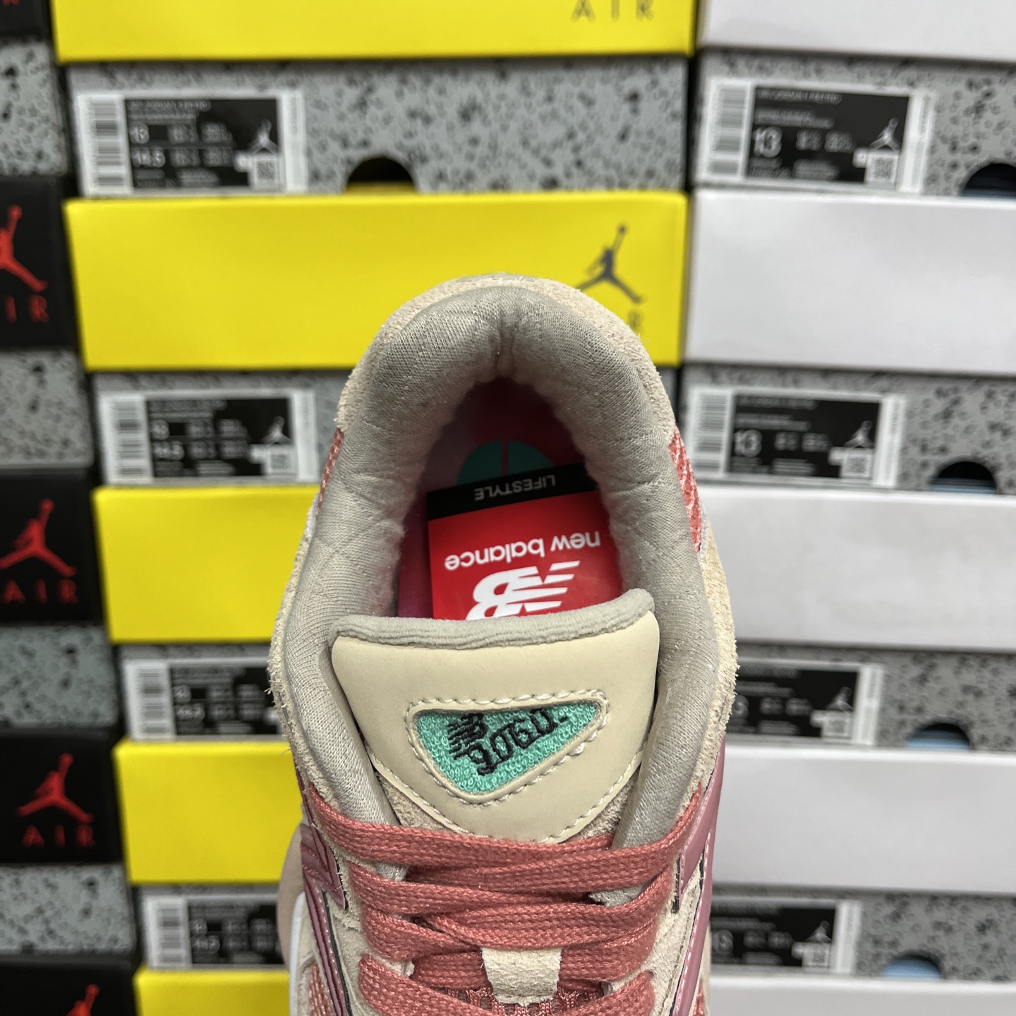  纯原 New Balance NB9060系列 联名三文鱼粉 新百伦绒面革网布经典百搭防滑耐磨透气低帮