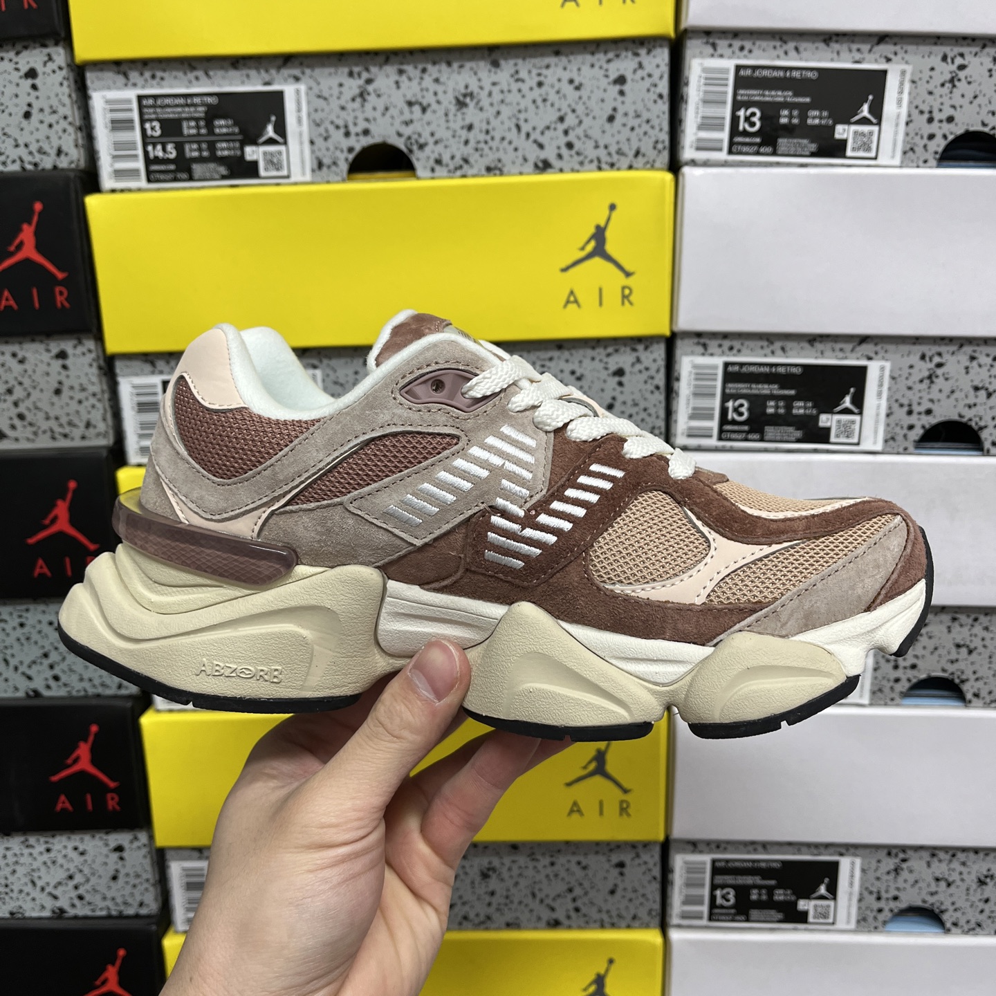  纯原 New Balance NB9060 红豆色 联名款 复古休闲运动慢跑鞋 U9060EEH

全