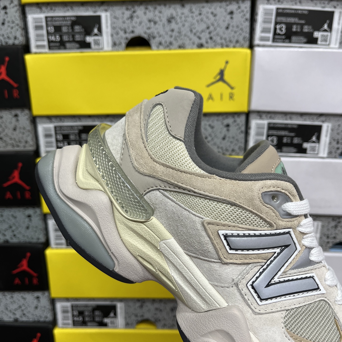  纯原 New Balance NB9060系列 浅棕色 新百伦绒面革网布经典百搭防滑耐磨透气低帮生活休