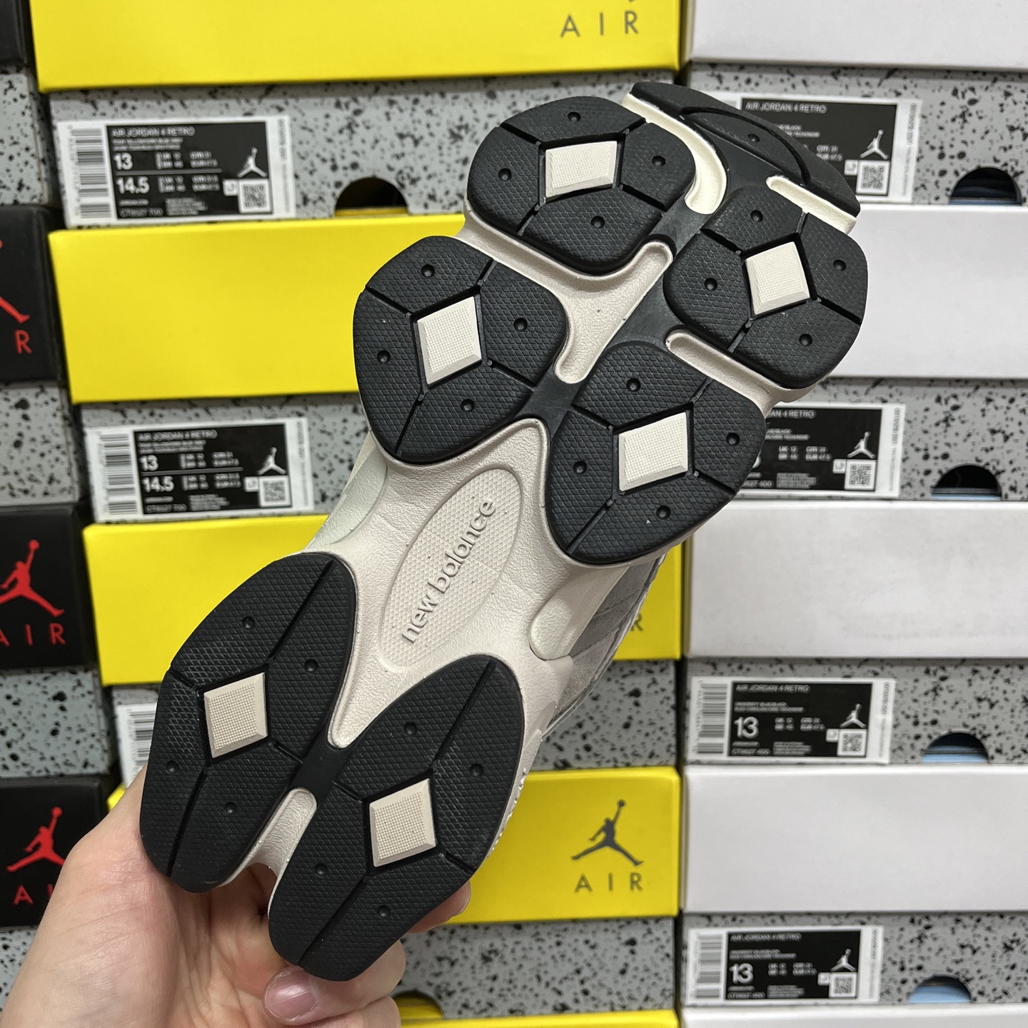 纯原 New Balance NB9060系列 白灰 新百伦绒面革网布经典百搭防滑耐磨透气低帮生活休闲